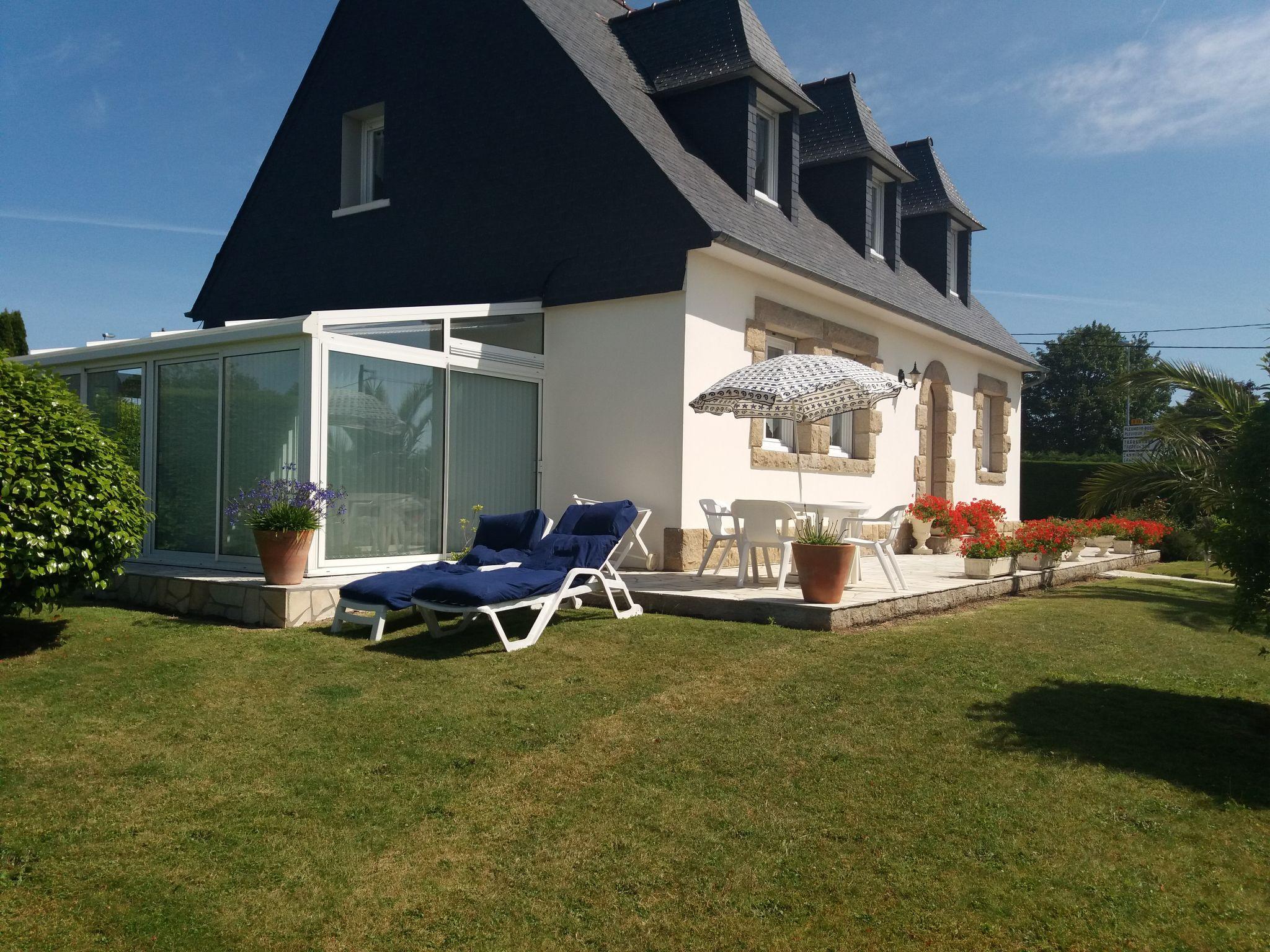 Foto 24 - Casa de 4 habitaciones en Pleumeur-Bodou con jardín y vistas al mar