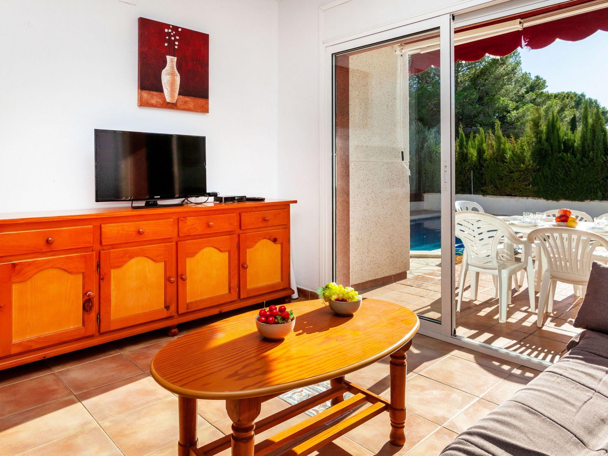 Photo 6 - 5 bedroom House in l'Ametlla de Mar with private pool and sea view