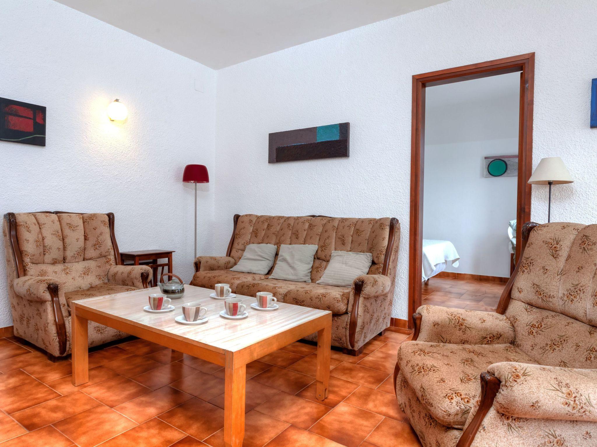 Foto 6 - Apartamento de 3 habitaciones en Llançà con terraza y vistas al mar