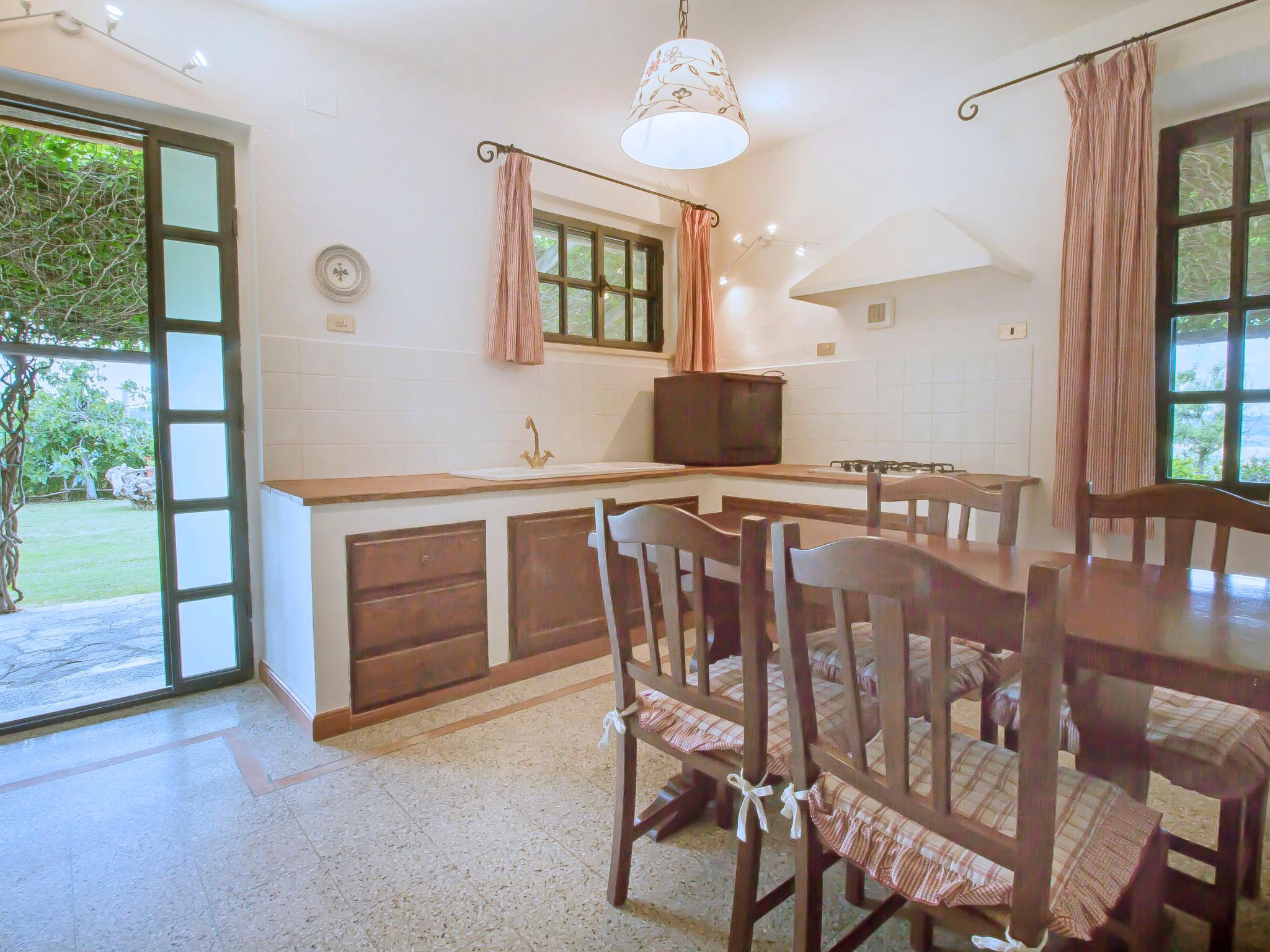 Photo 8 - 2 bedroom House in Scansano with swimming pool and garden