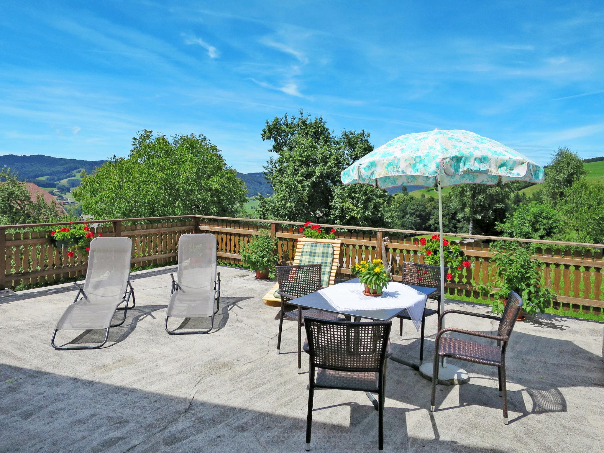 Photo 10 - Maison de 2 chambres à Oberwang avec terrasse et vues sur la montagne