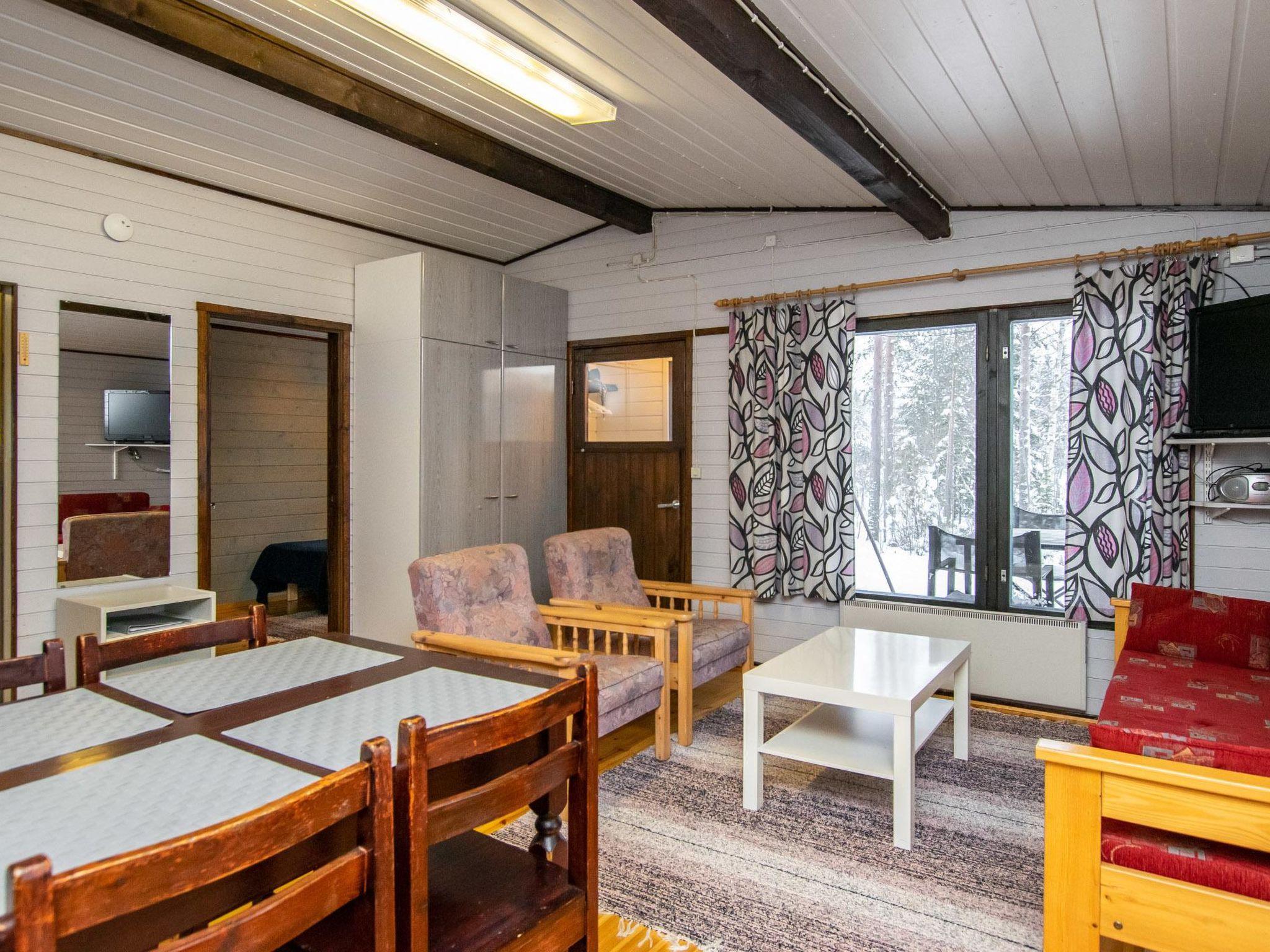 Foto 9 - Casa de 2 quartos em Kaavi com sauna