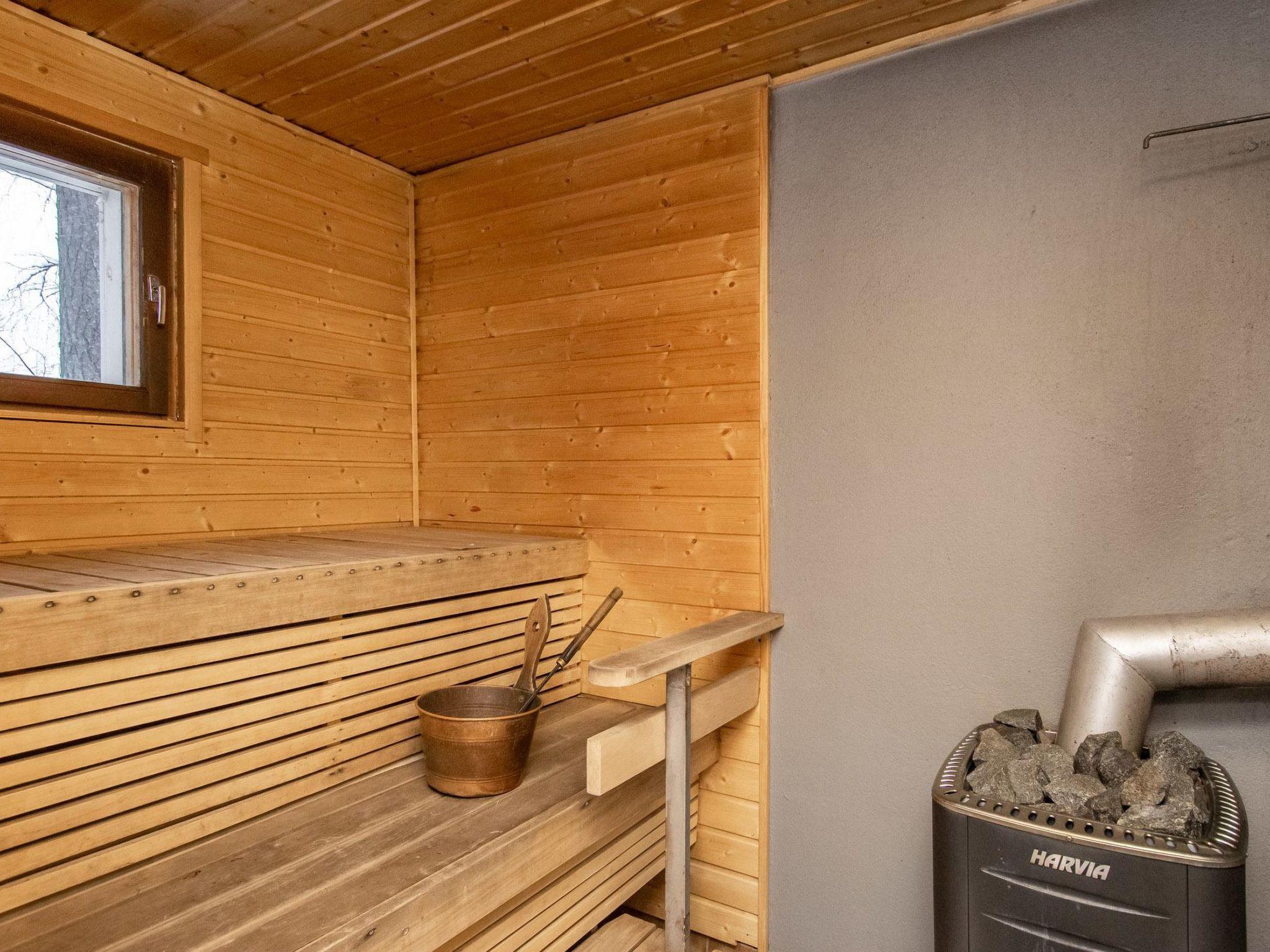 Foto 15 - Haus mit 2 Schlafzimmern in Kaavi mit sauna