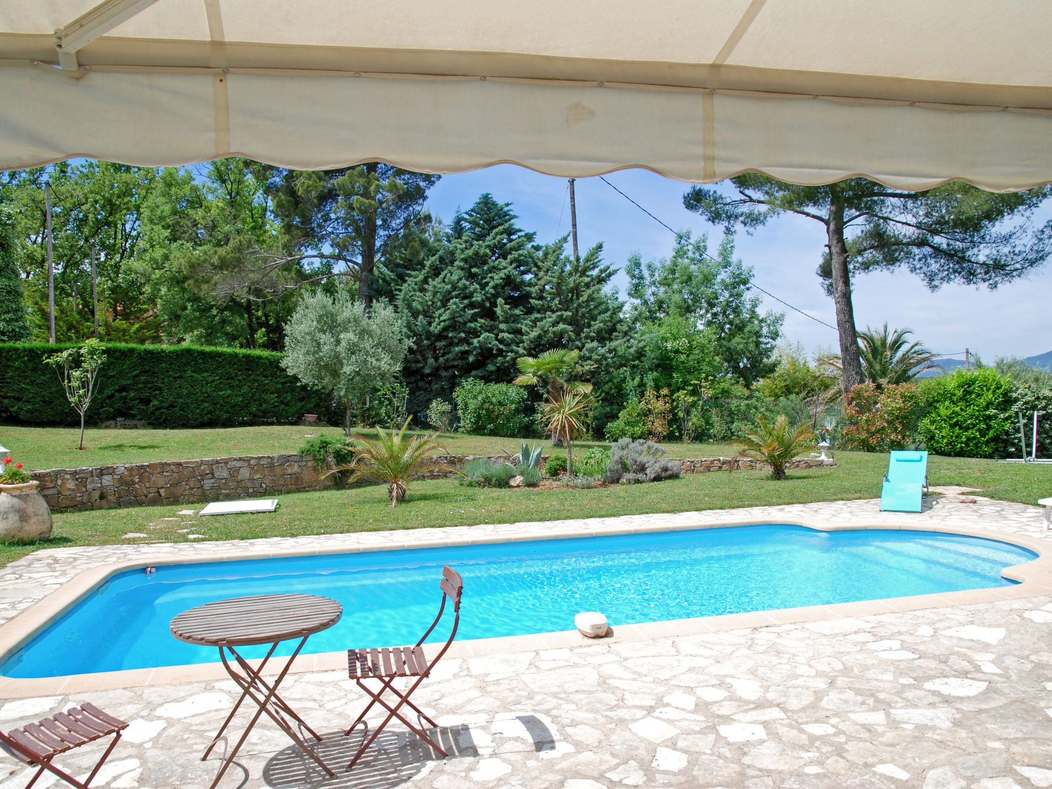 Foto 8 - Casa de 3 quartos em Callian com piscina privada e jardim
