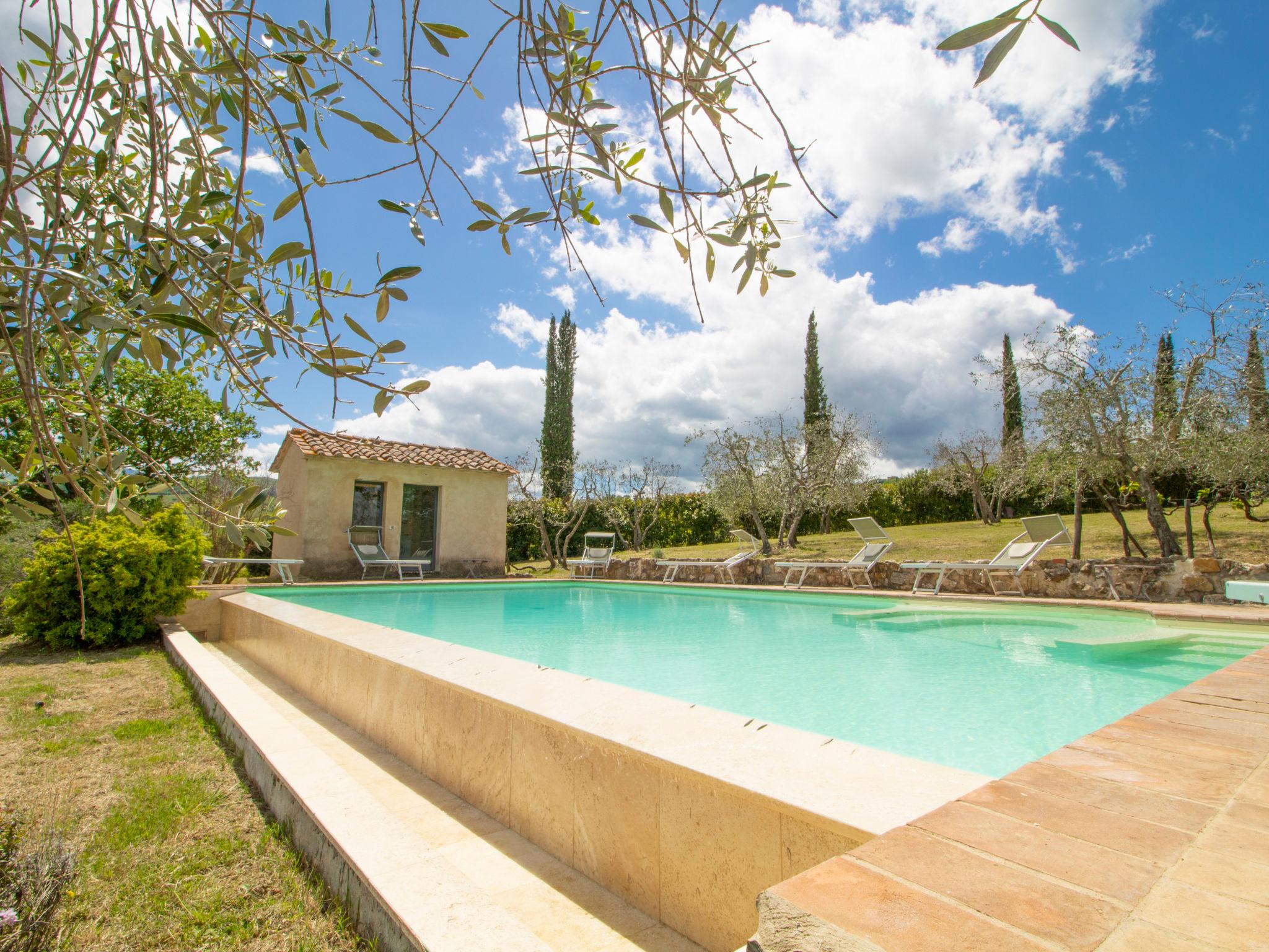 Photo 36 - Maison de 4 chambres à Castiglione d'Orcia avec piscine privée et jardin