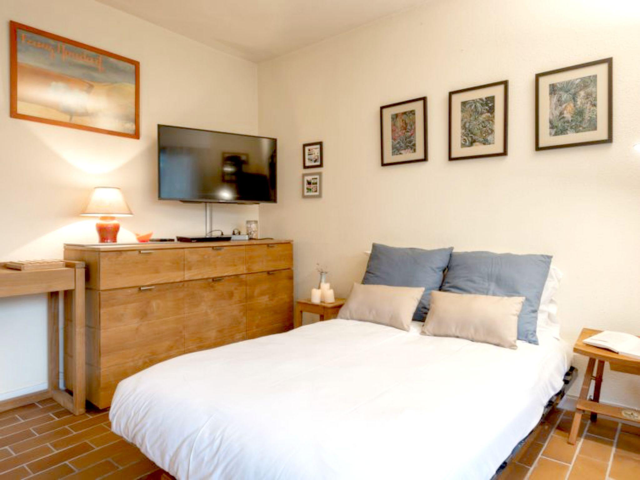 Foto 6 - Appartamento con 1 camera da letto a Carnac con giardino e vista mare