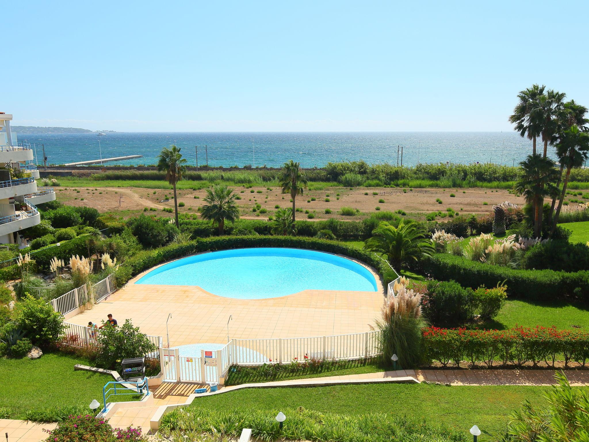 Photo 14 - Appartement de 2 chambres à Antibes avec piscine et jardin