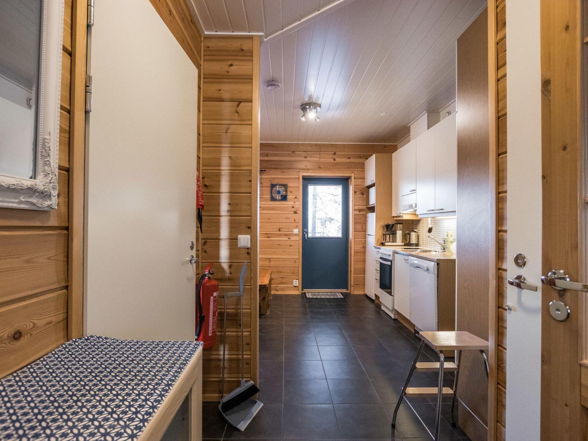 Foto 2 - Haus mit 2 Schlafzimmern in Kolari mit sauna und blick auf die berge