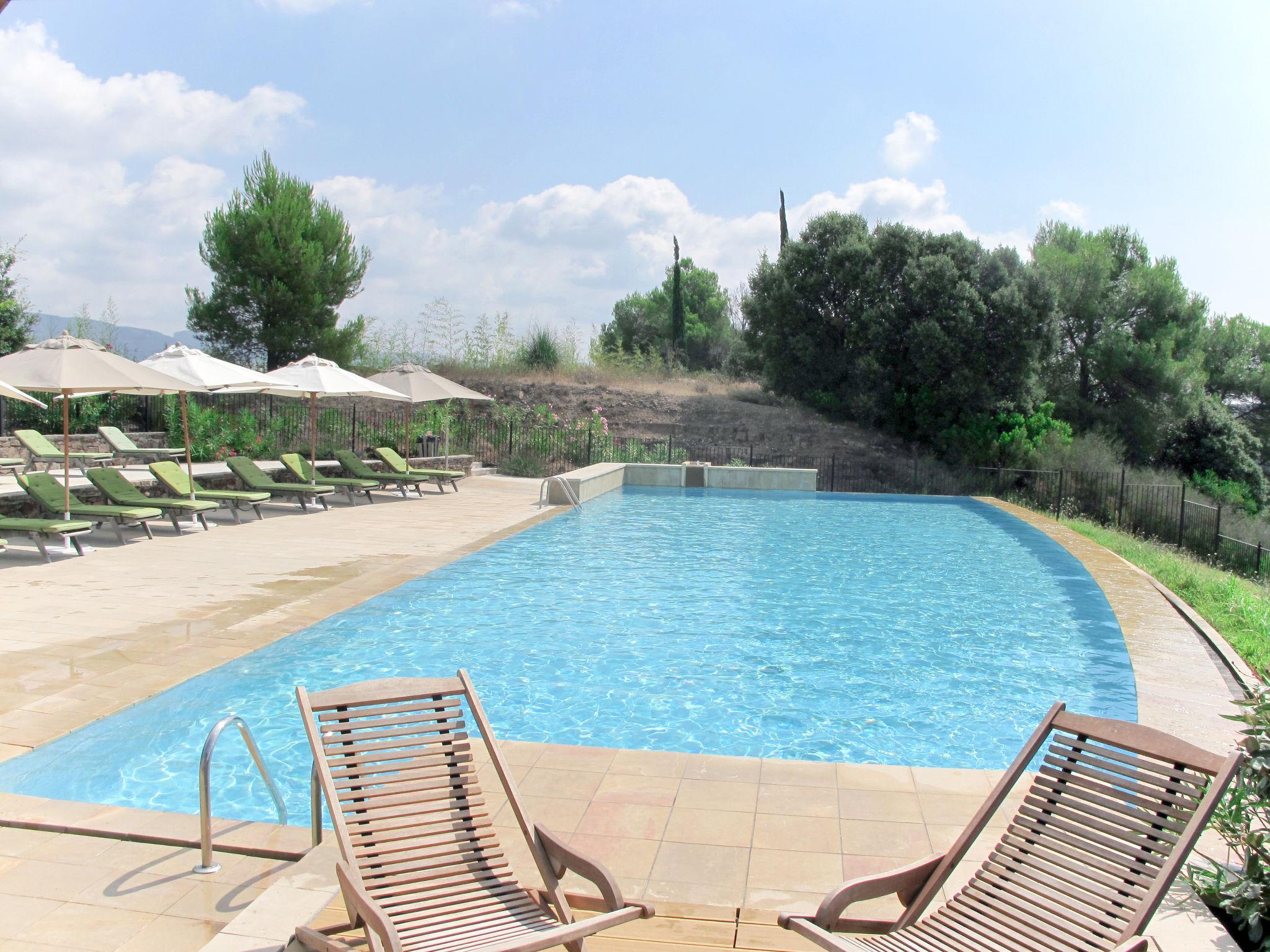 Foto 1 - Appartamento con 1 camera da letto a La Motte con piscina e giardino