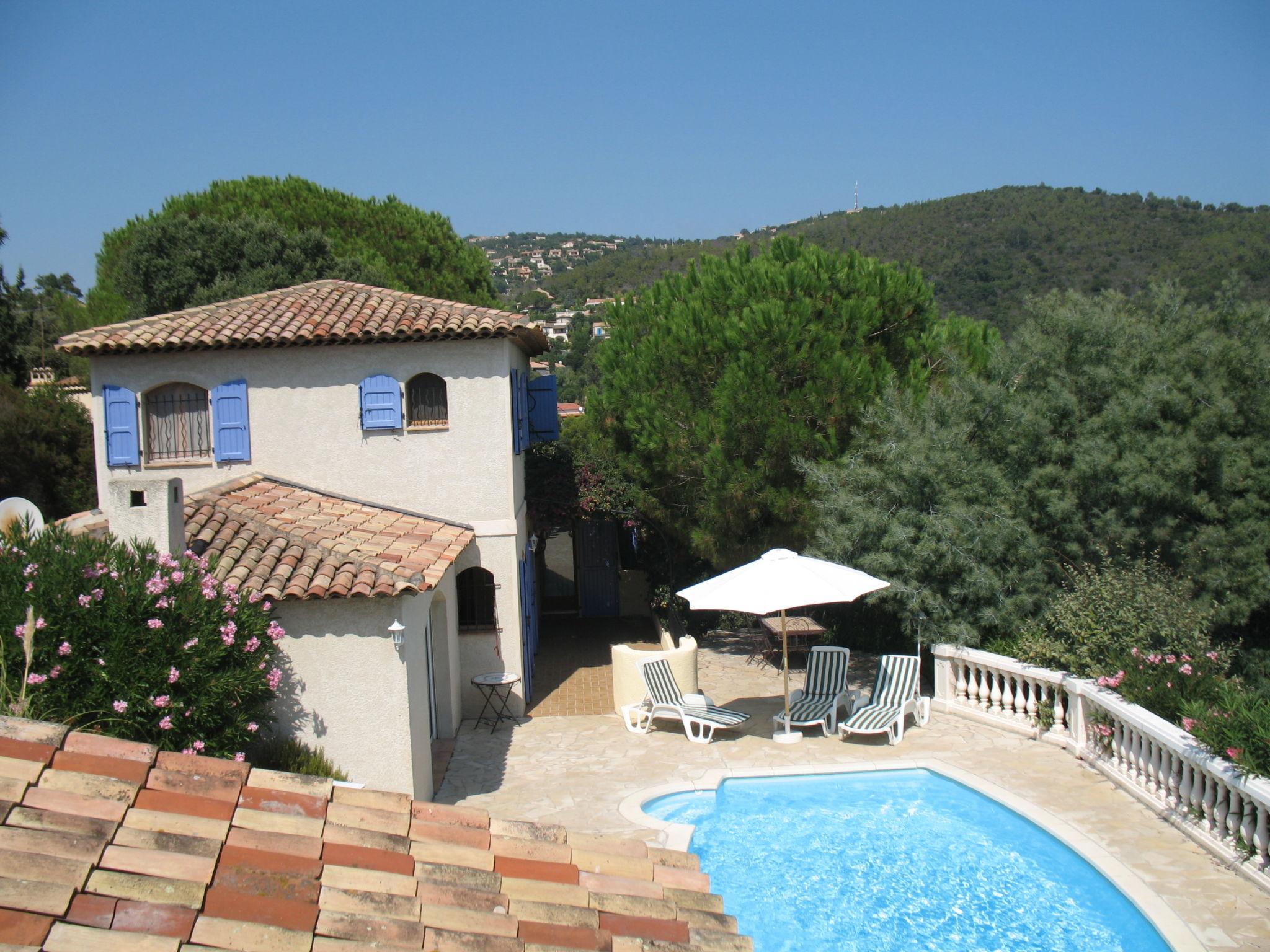 Photo 21 - 4 bedroom House in Roquebrune-sur-Argens with private pool and sea view