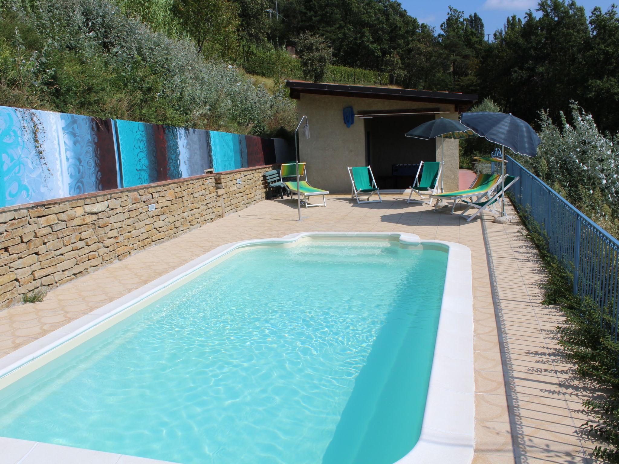 Photo 3 - Maison de 4 chambres à Cossano Belbo avec piscine privée et jardin
