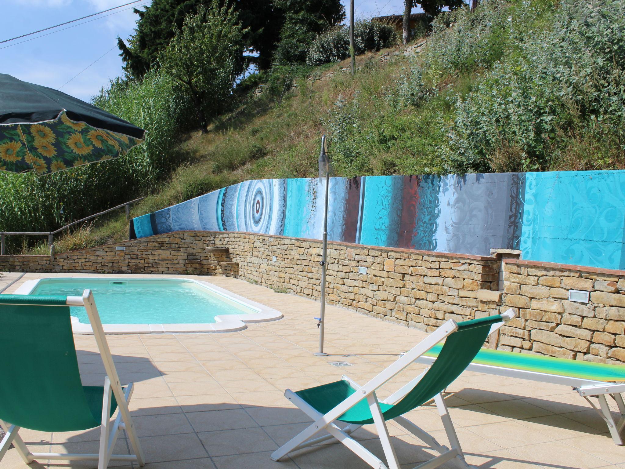 Foto 31 - Casa de 4 quartos em Cossano Belbo com piscina privada e jardim