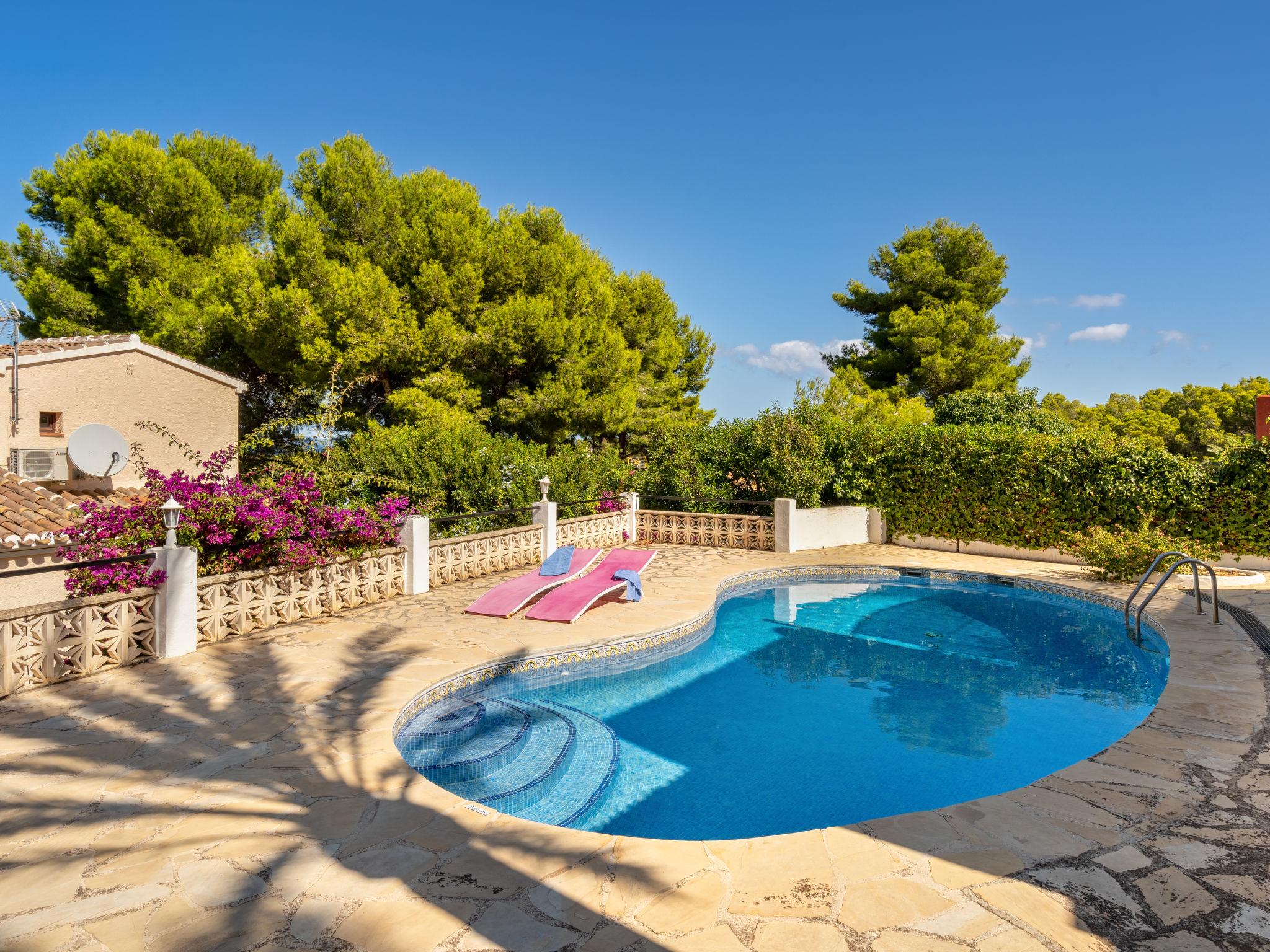 Foto 2 - Casa de 2 quartos em Jávea com piscina privada e vistas do mar