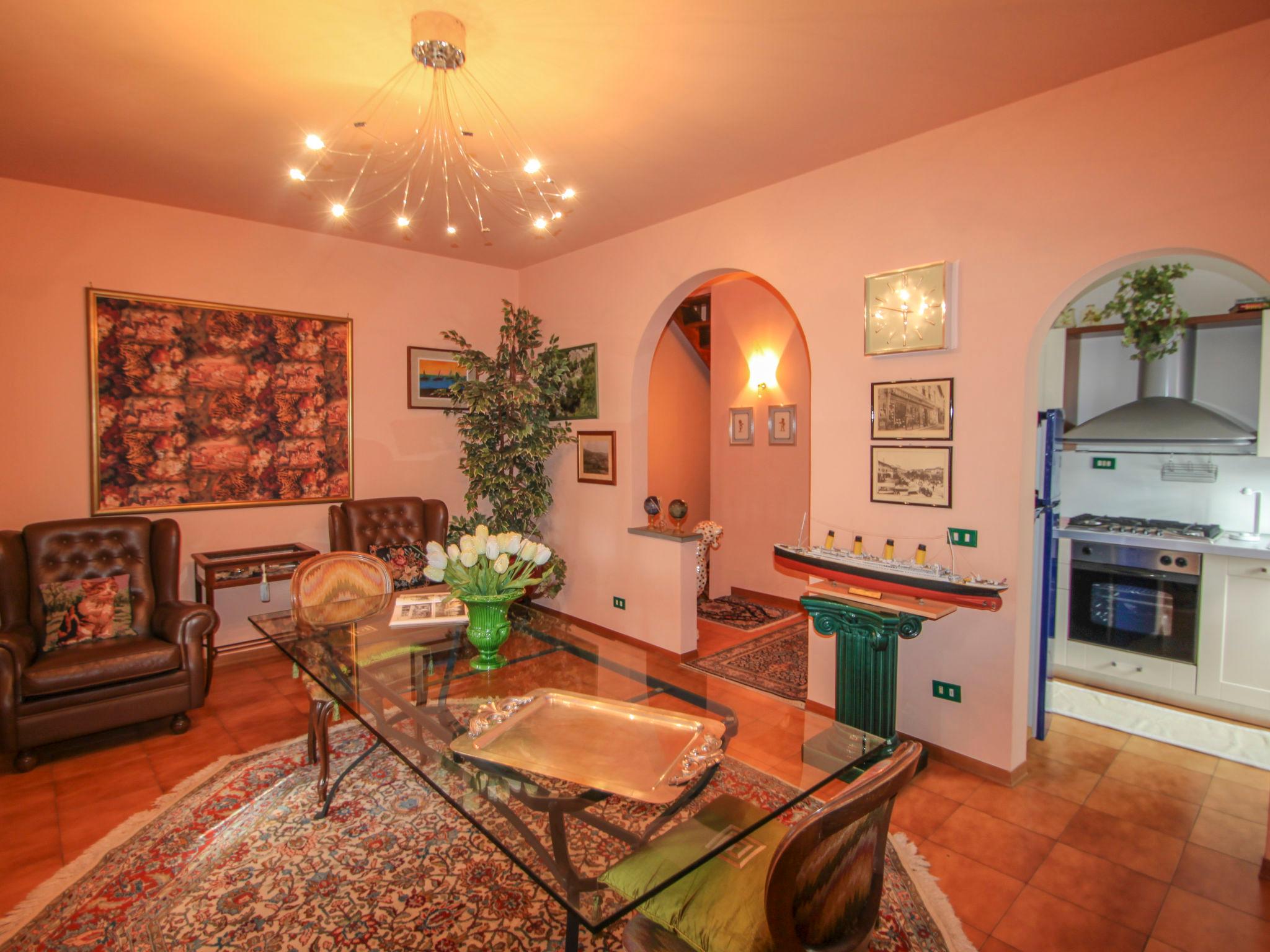 Foto 43 - Haus mit 6 Schlafzimmern in Pistoia mit privater pool