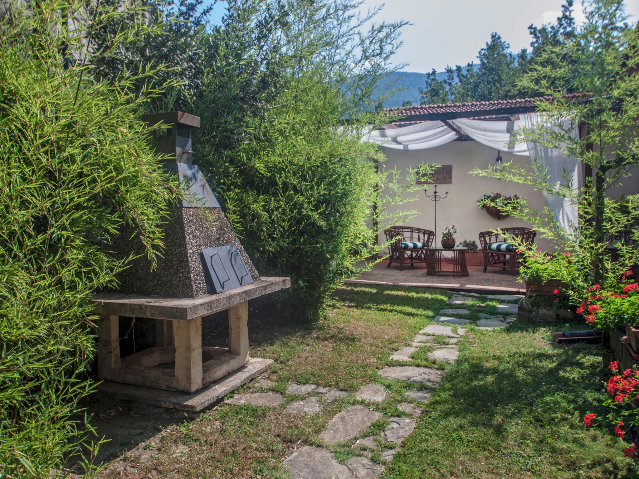 Photo 63 - 6 bedroom House in Pistoia with private pool and garden