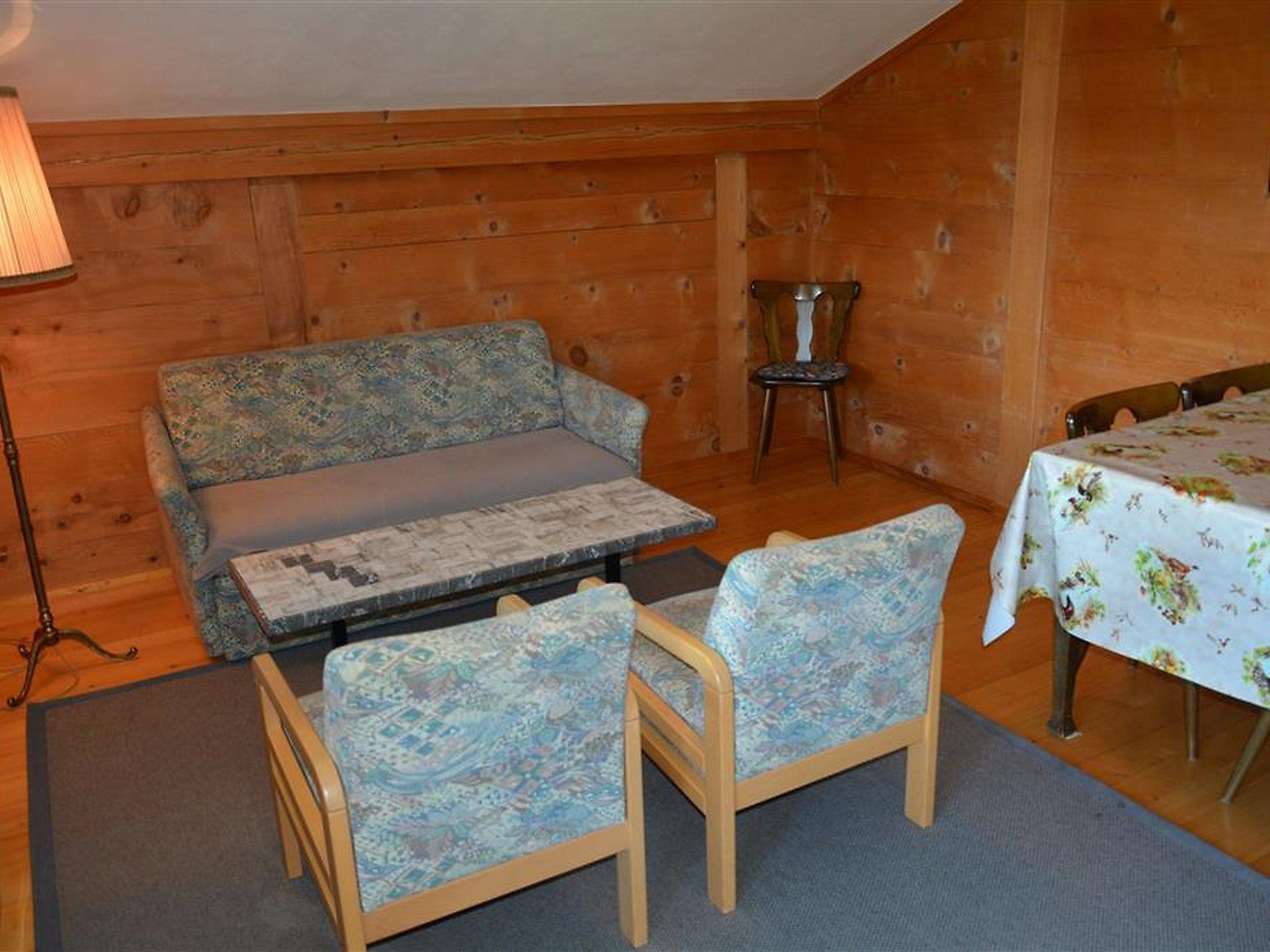 Photo 11 - 2 bedroom Apartment in Saanen