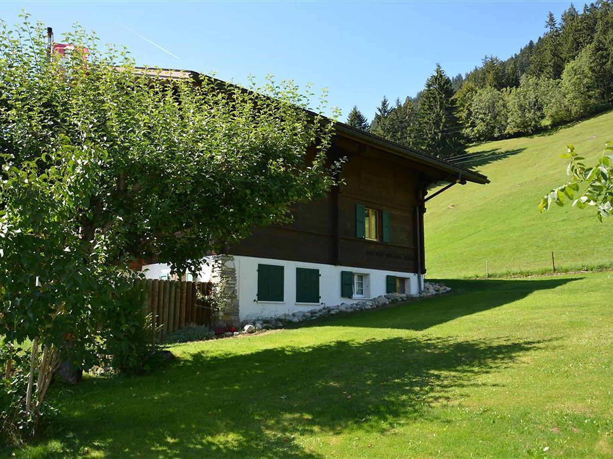 Photo 7 - 2 bedroom Apartment in Saanen