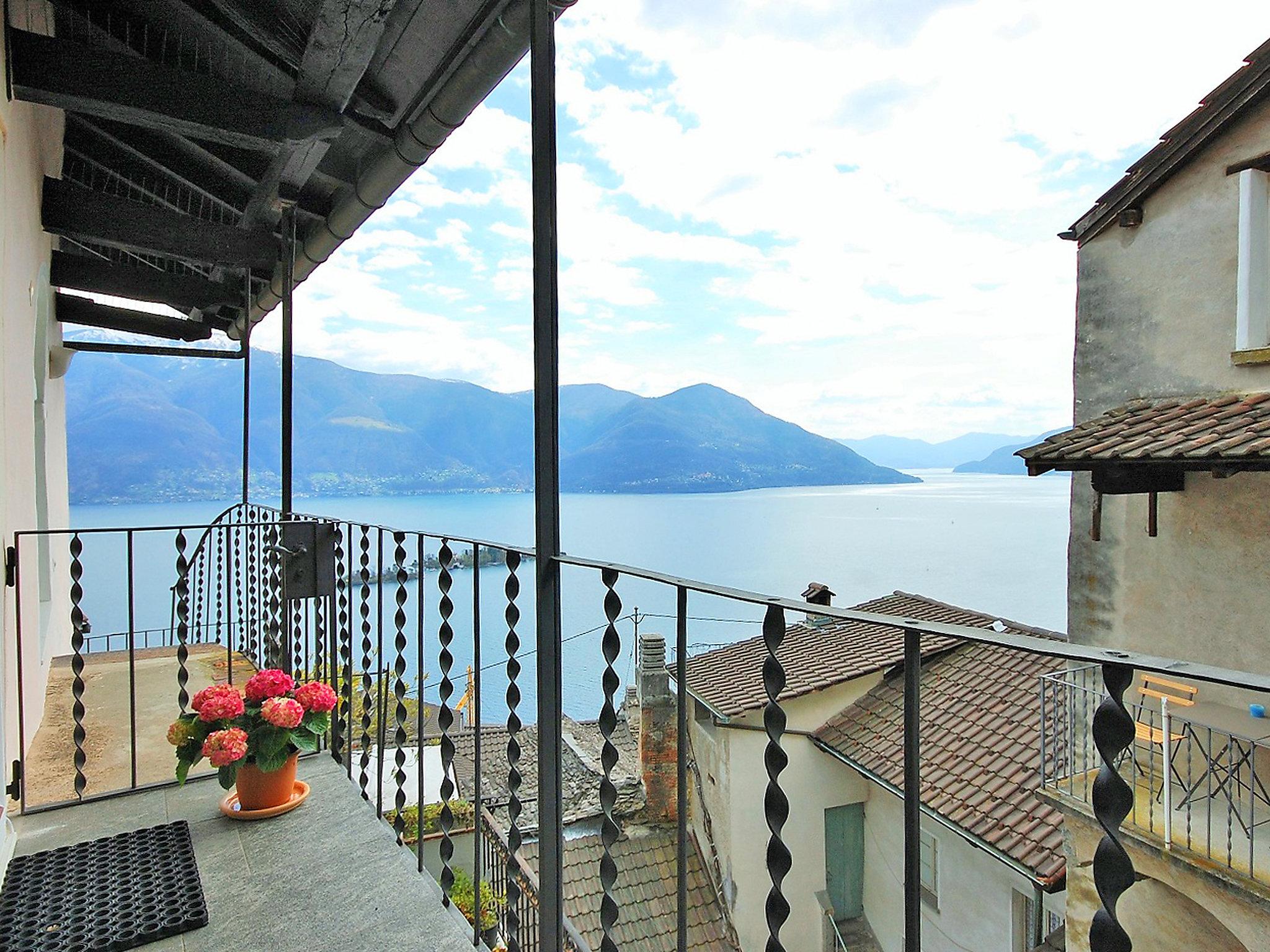 Foto 21 - Apartamento de 2 habitaciones en Ronco sopra Ascona con terraza