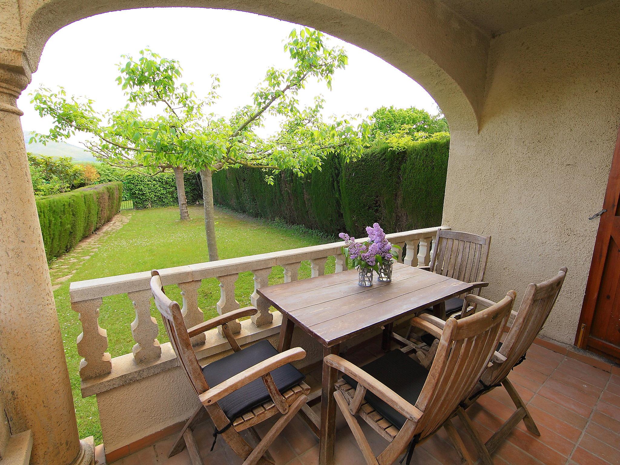 Foto 13 - Casa con 3 camere da letto a Bellcaire d'Empordà con piscina e giardino