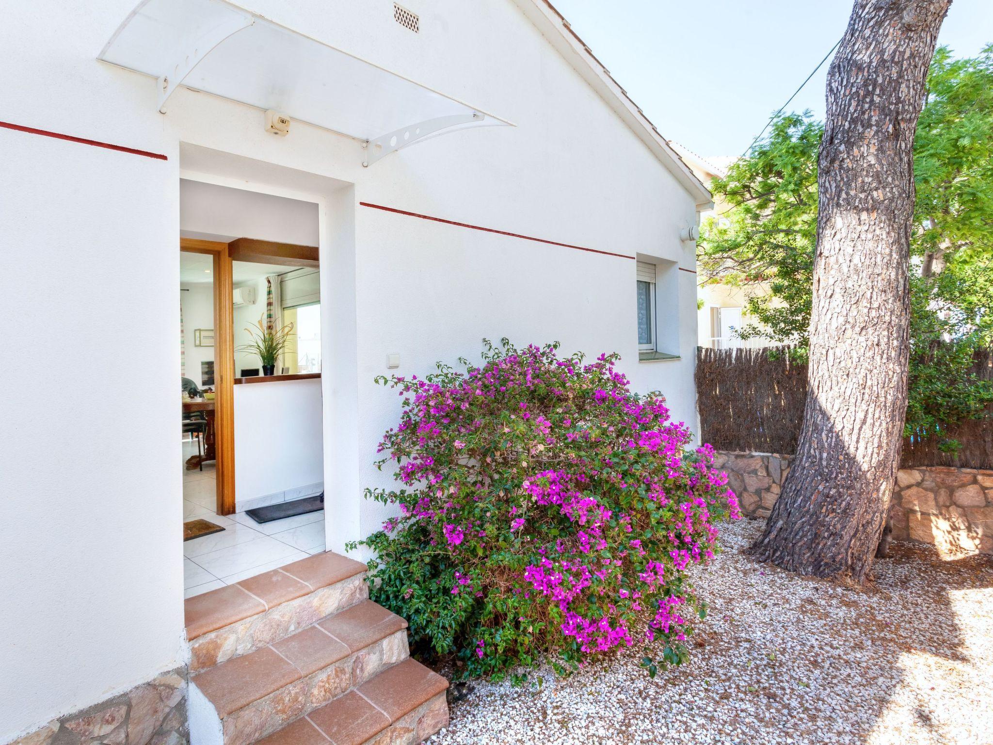 Foto 11 - Casa con 2 camere da letto a Llançà con piscina e vista mare