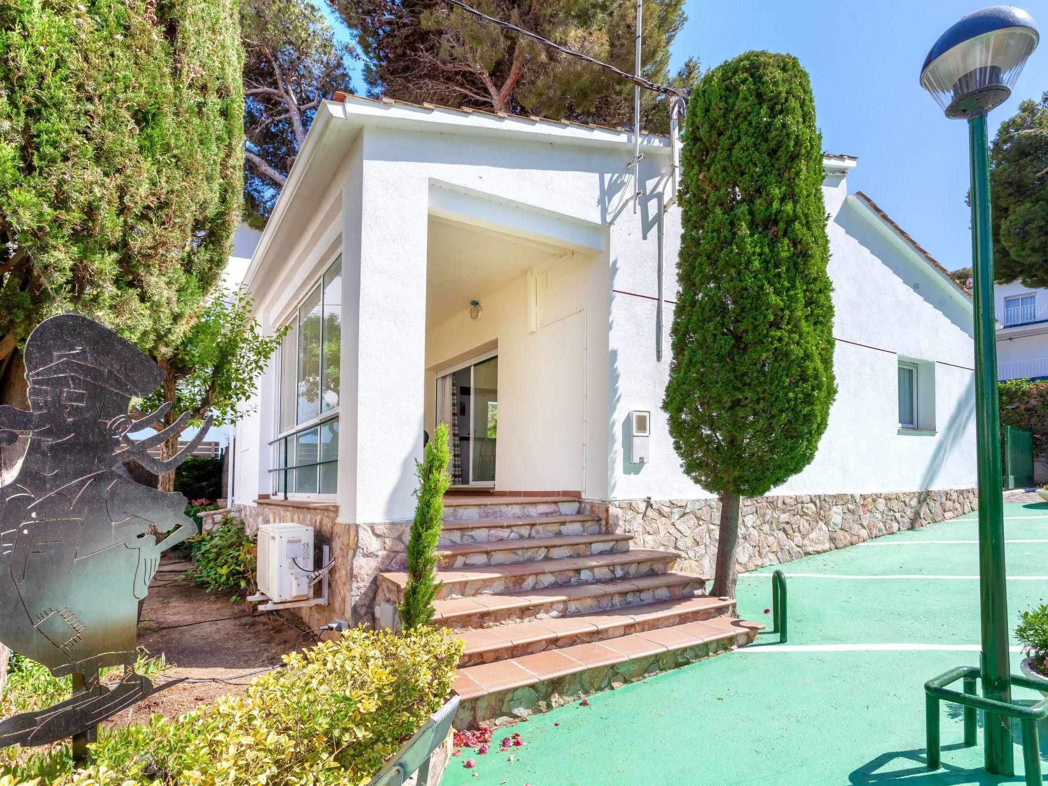 Photo 1 - Maison de 2 chambres à Llançà avec piscine et vues à la mer