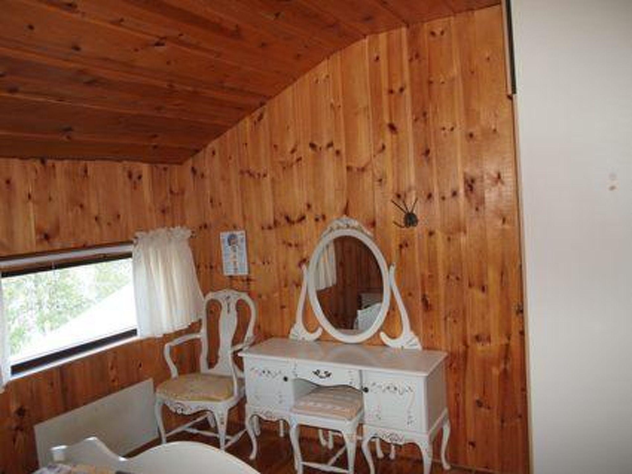 Foto 14 - Casa de 7 habitaciones en Pello con sauna y vistas a la montaña