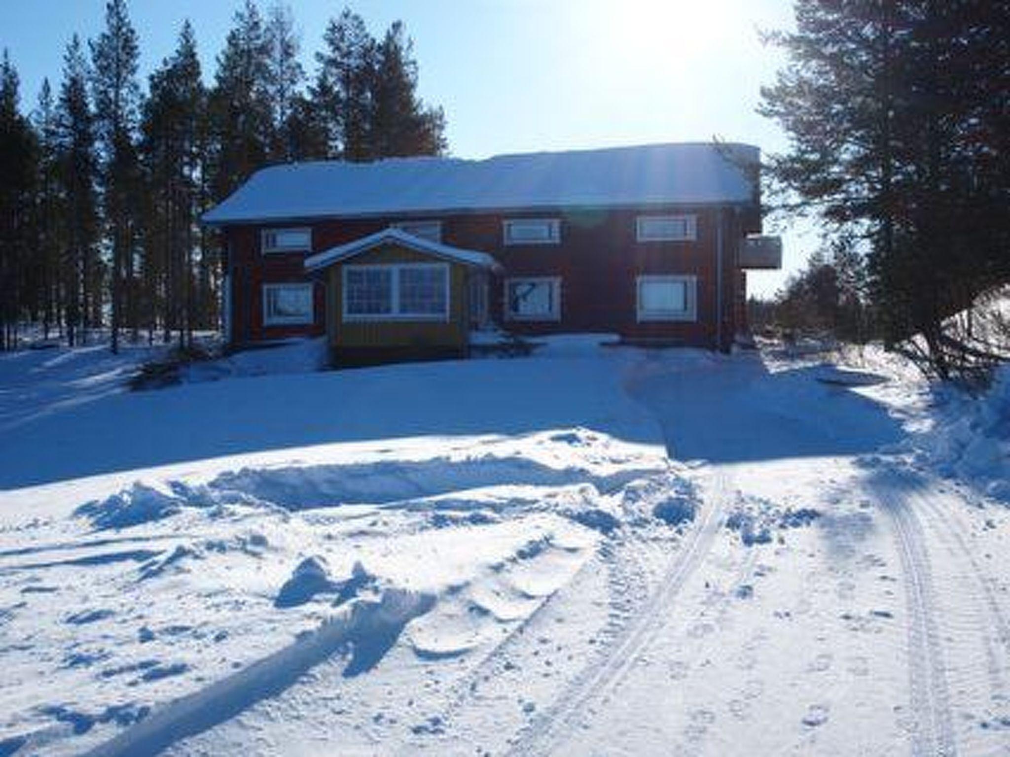 Photo 9 - Maison de 7 chambres à Pello avec sauna et vues sur la montagne