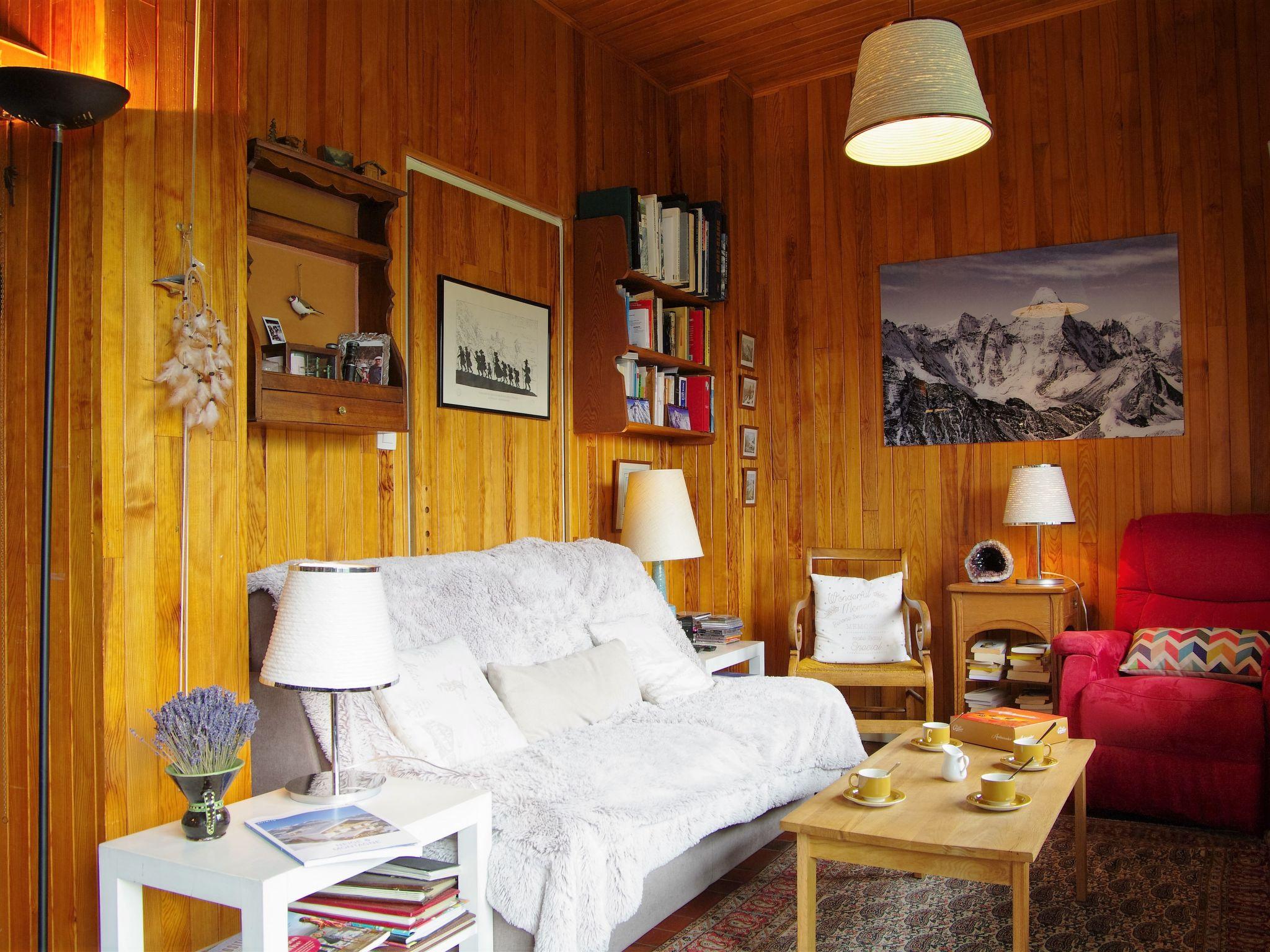 Foto 9 - Apartment mit 2 Schlafzimmern in Chamonix-Mont-Blanc mit blick auf die berge
