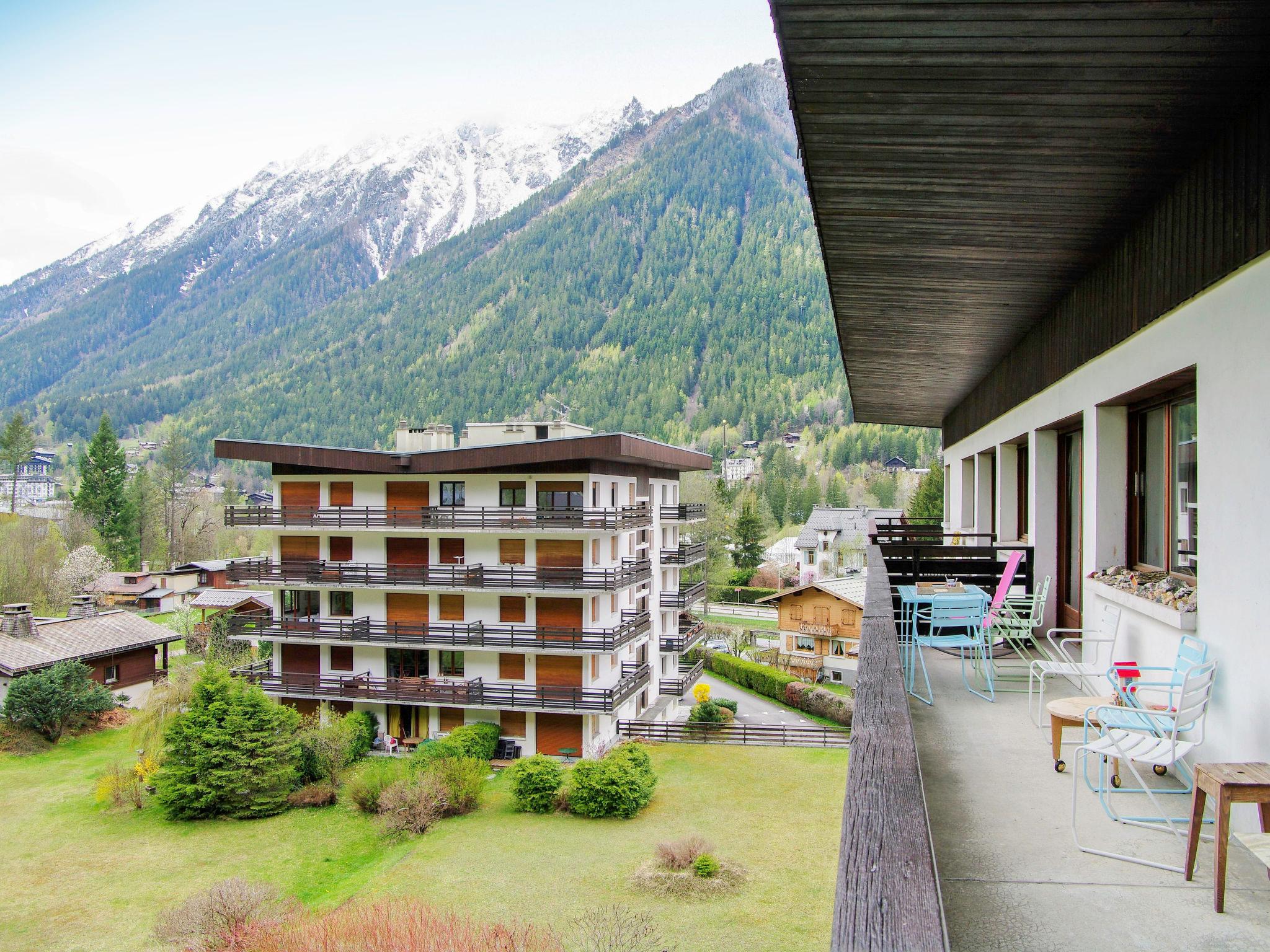 Photo 13 - Appartement de 2 chambres à Chamonix-Mont-Blanc avec vues sur la montagne