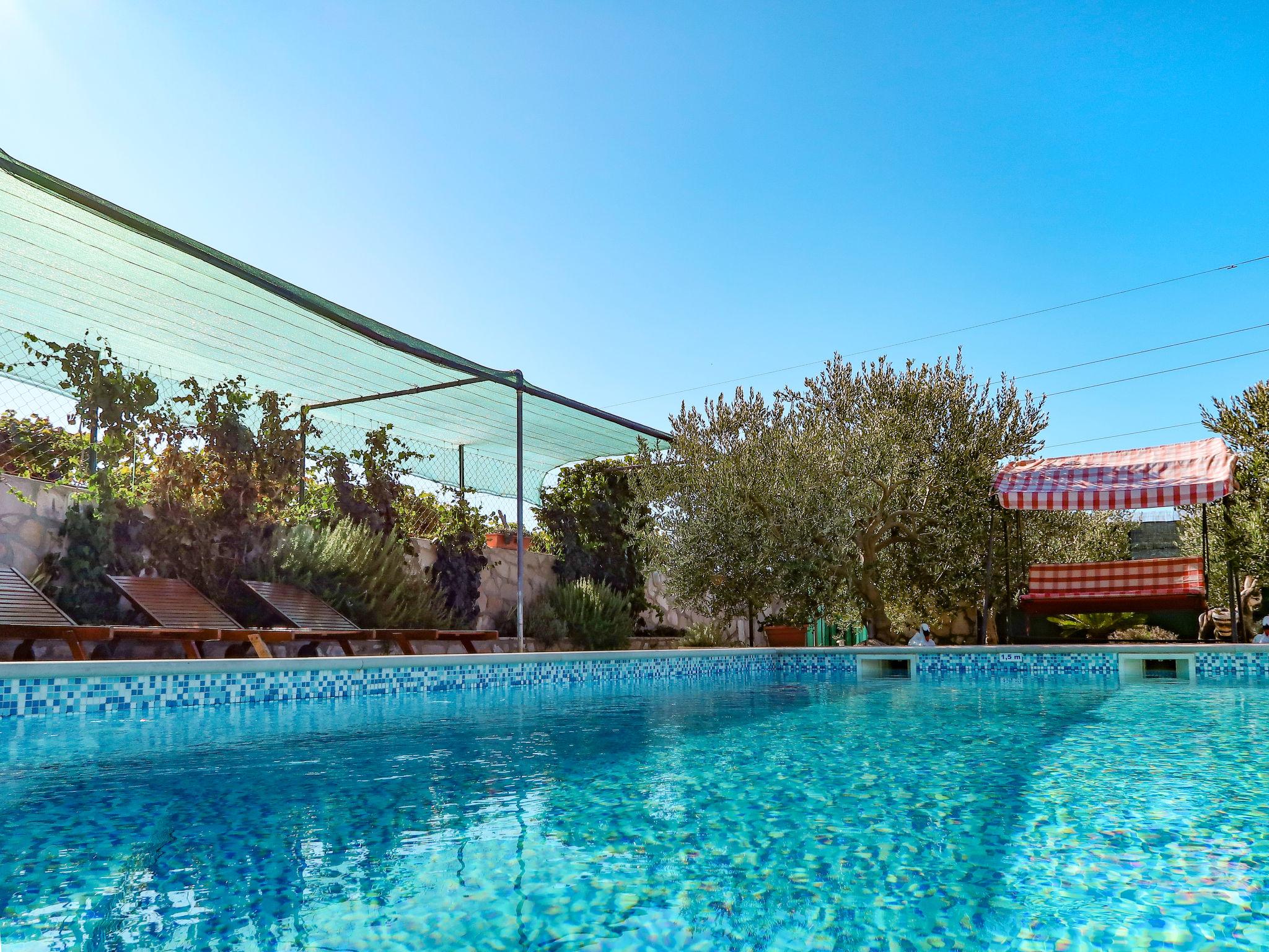 Photo 6 - Maison de 3 chambres à Bol avec piscine privée et vues à la mer