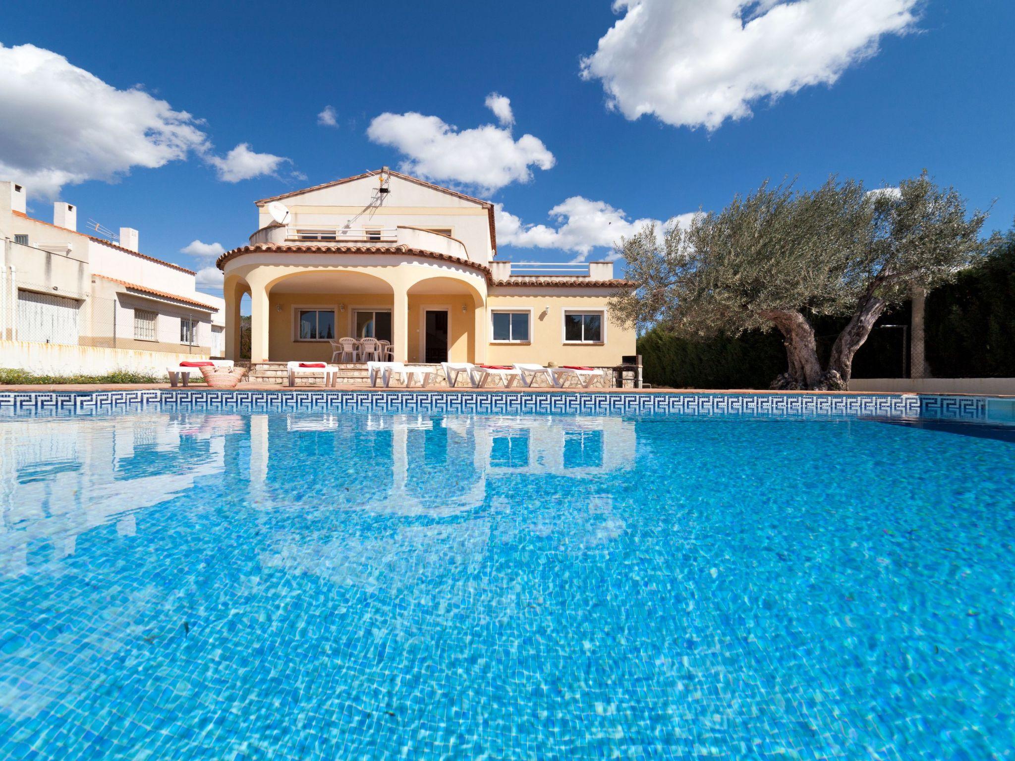 Foto 14 - Casa de 5 quartos em l'Ametlla de Mar com piscina privada e jardim