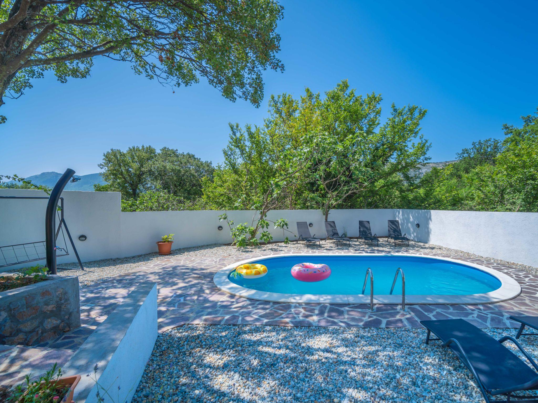 Photo 22 - Maison de 4 chambres à Vinodolska Općina avec piscine privée et vues à la mer