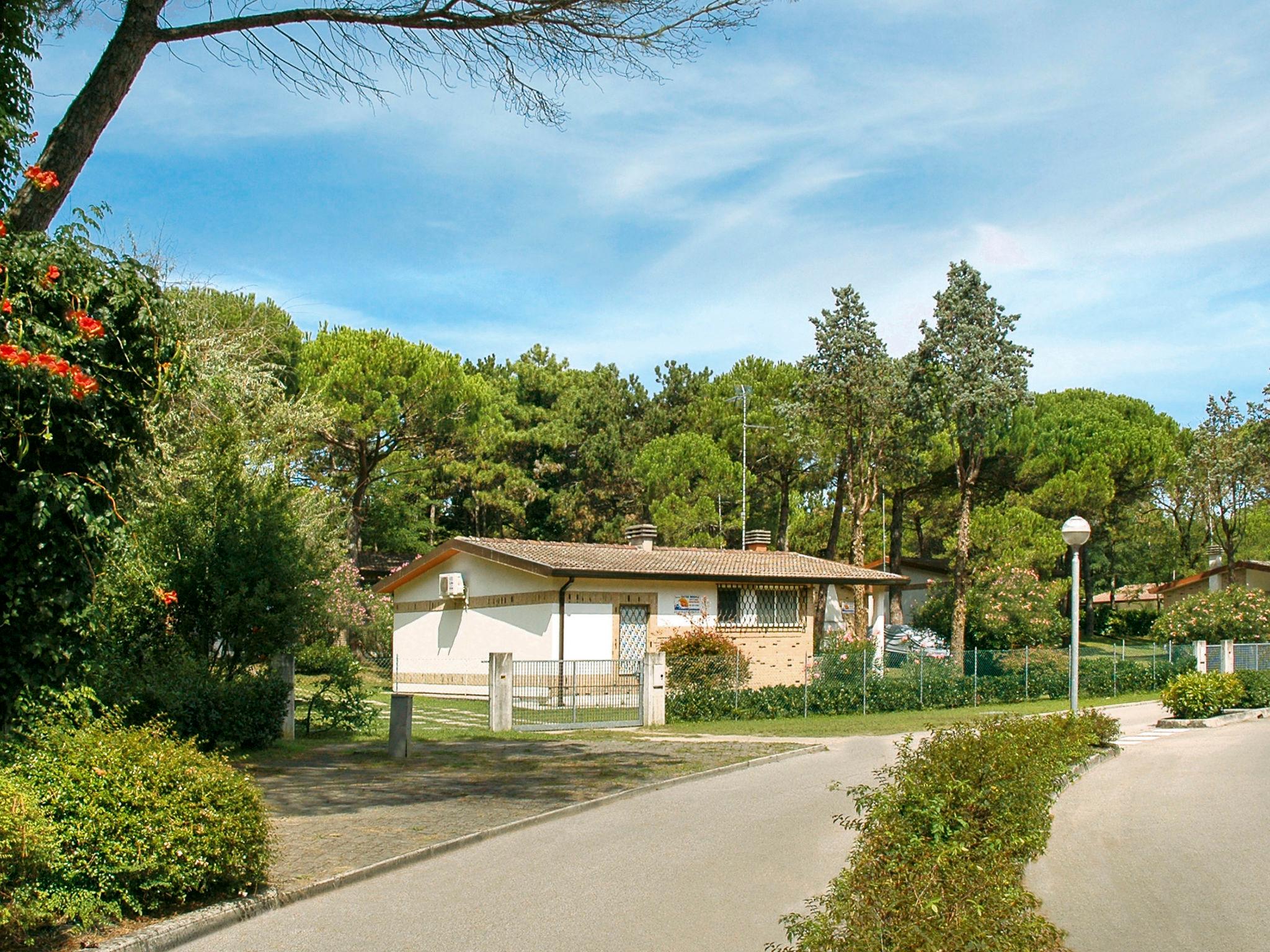 Foto 15 - Casa de 3 habitaciones en Lignano Sabbiadoro con terraza