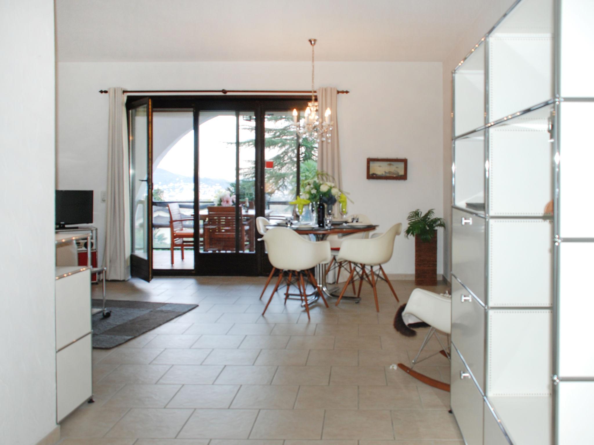 Foto 6 - Apartamento de 1 habitación en Gambarogno con piscina y terraza