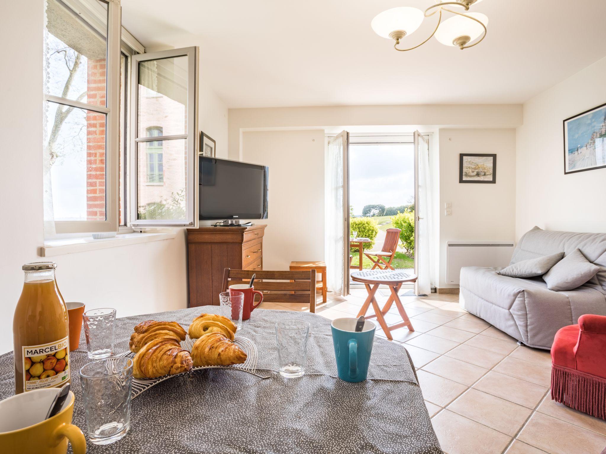 Foto 4 - Apartamento de 1 habitación en Dinard con jardín y vistas al mar