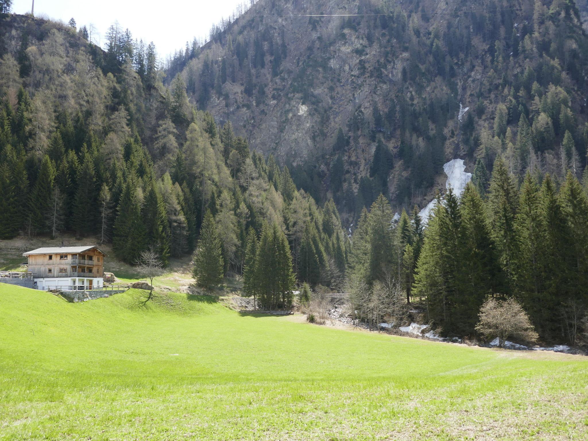 Photo 14 - Appartement de 1 chambre à Blenio avec jardin et vues sur la montagne