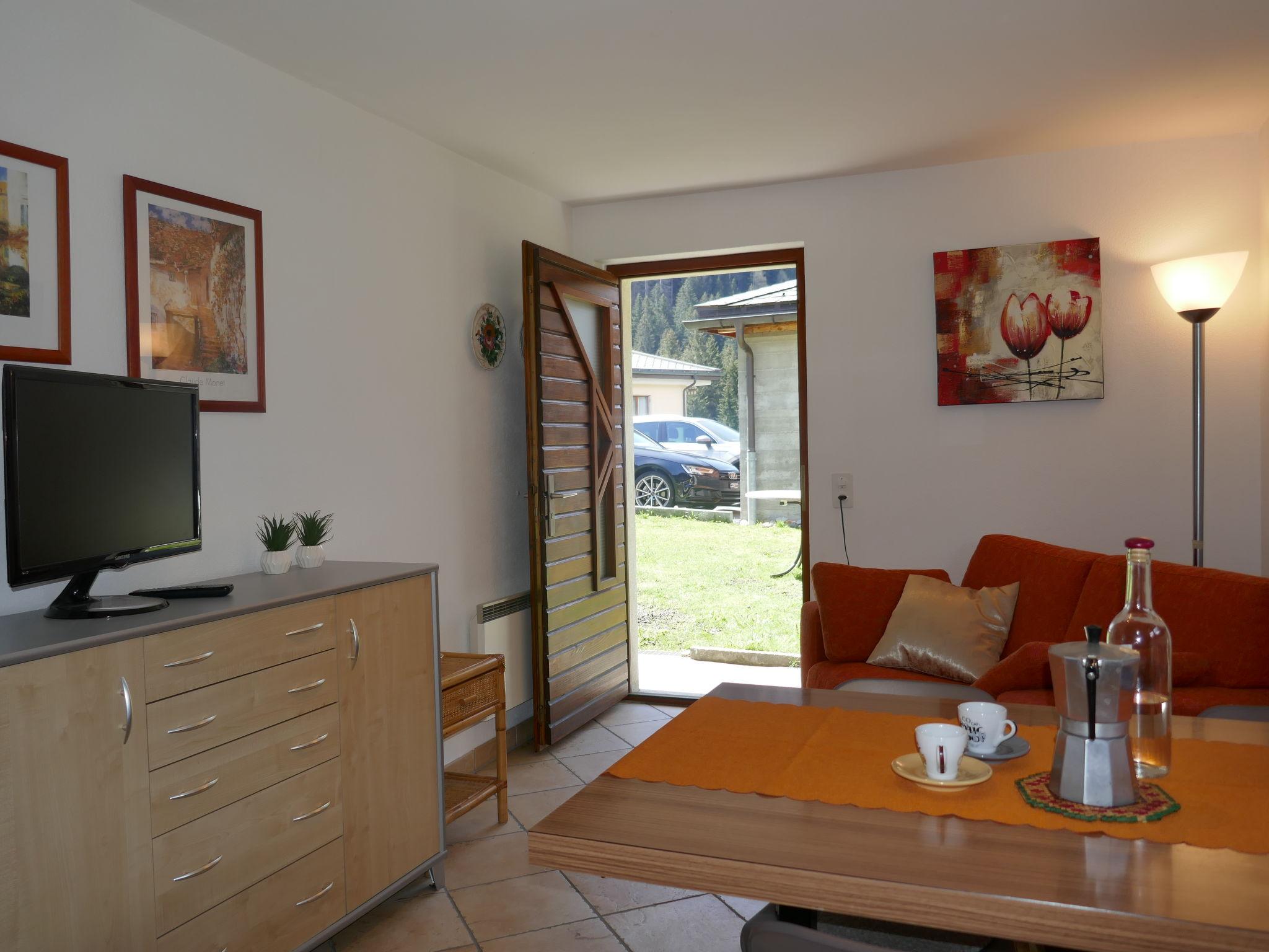 Photo 8 - 1 bedroom Apartment in Blenio with garden