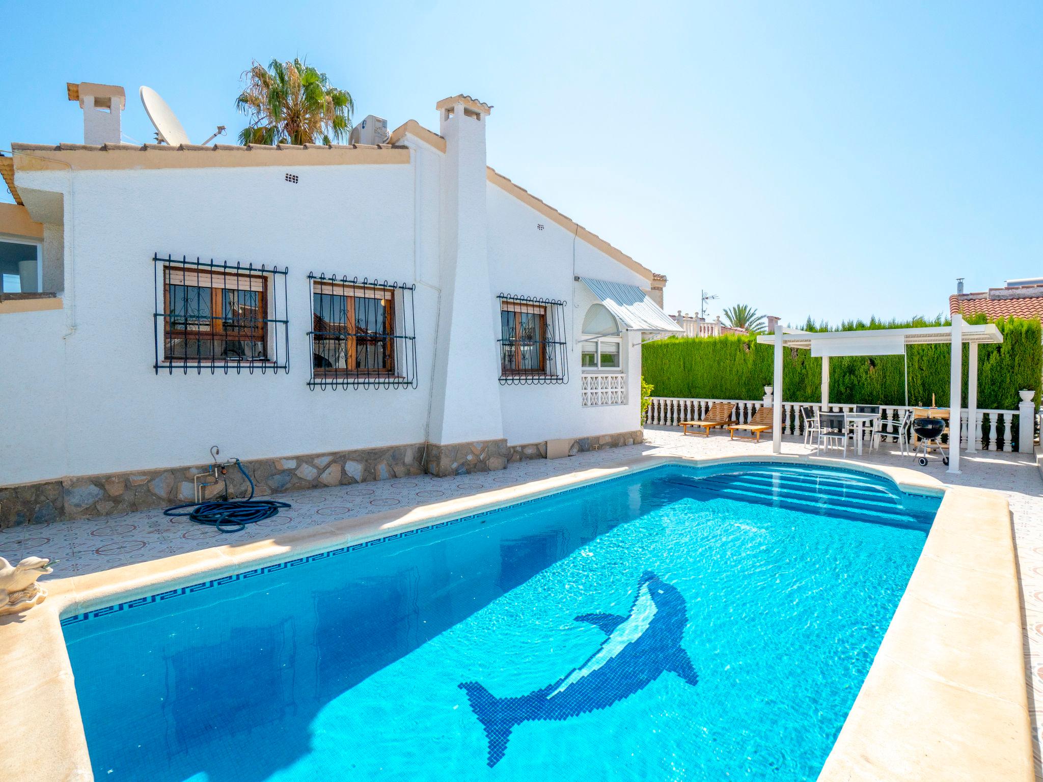 Photo 19 - 2 bedroom House in Rojales with private pool and sea view