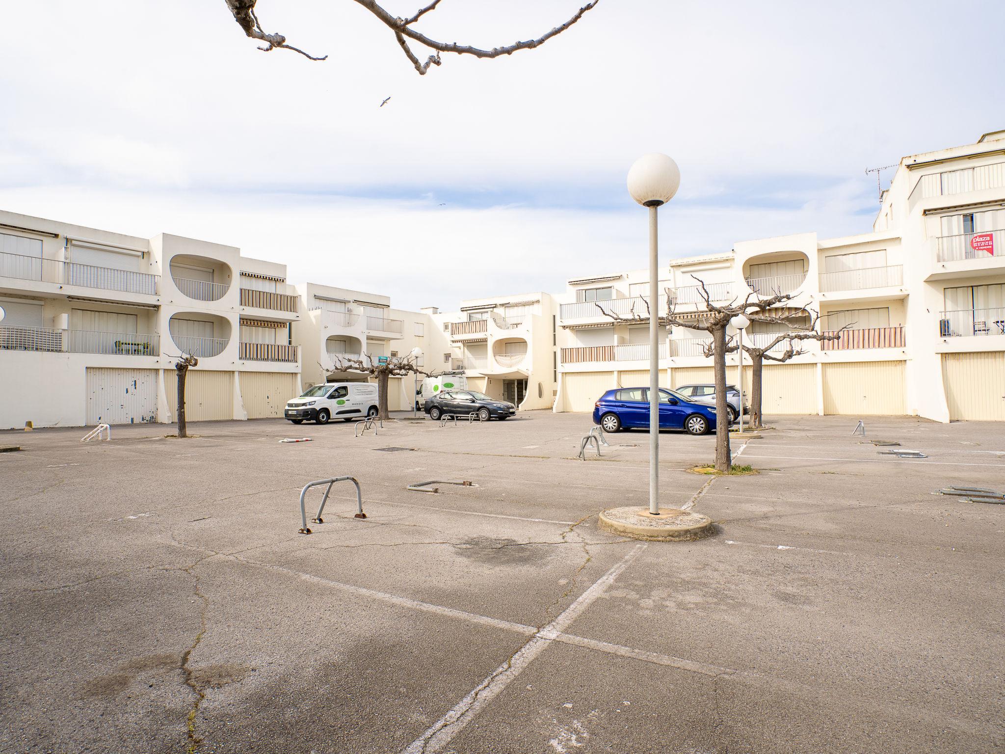 Foto 16 - Apartamento de 1 habitación en Le Grau-du-Roi con terraza y vistas al mar