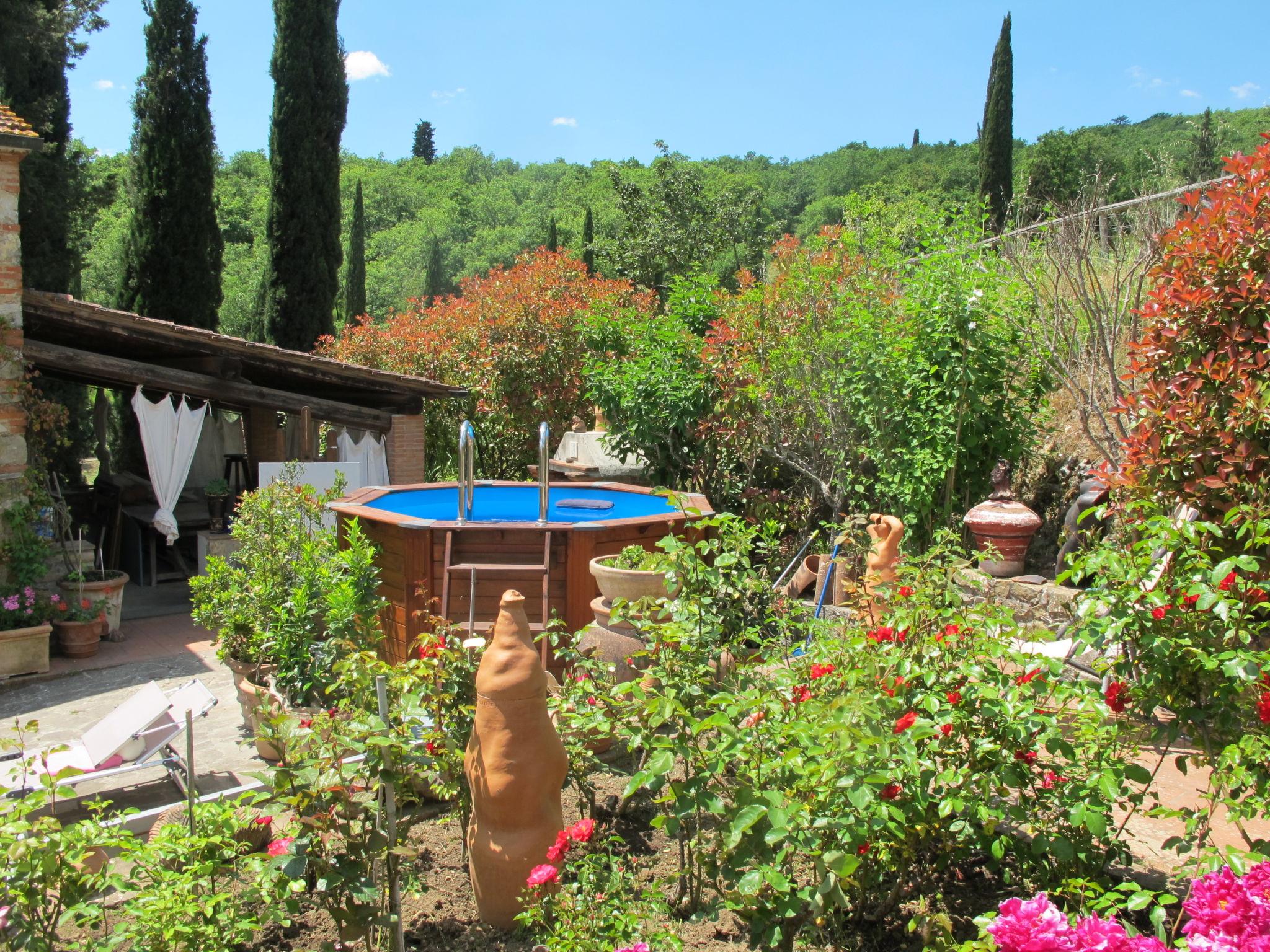 Photo 21 - 2 bedroom Apartment in Bucine with private pool and garden