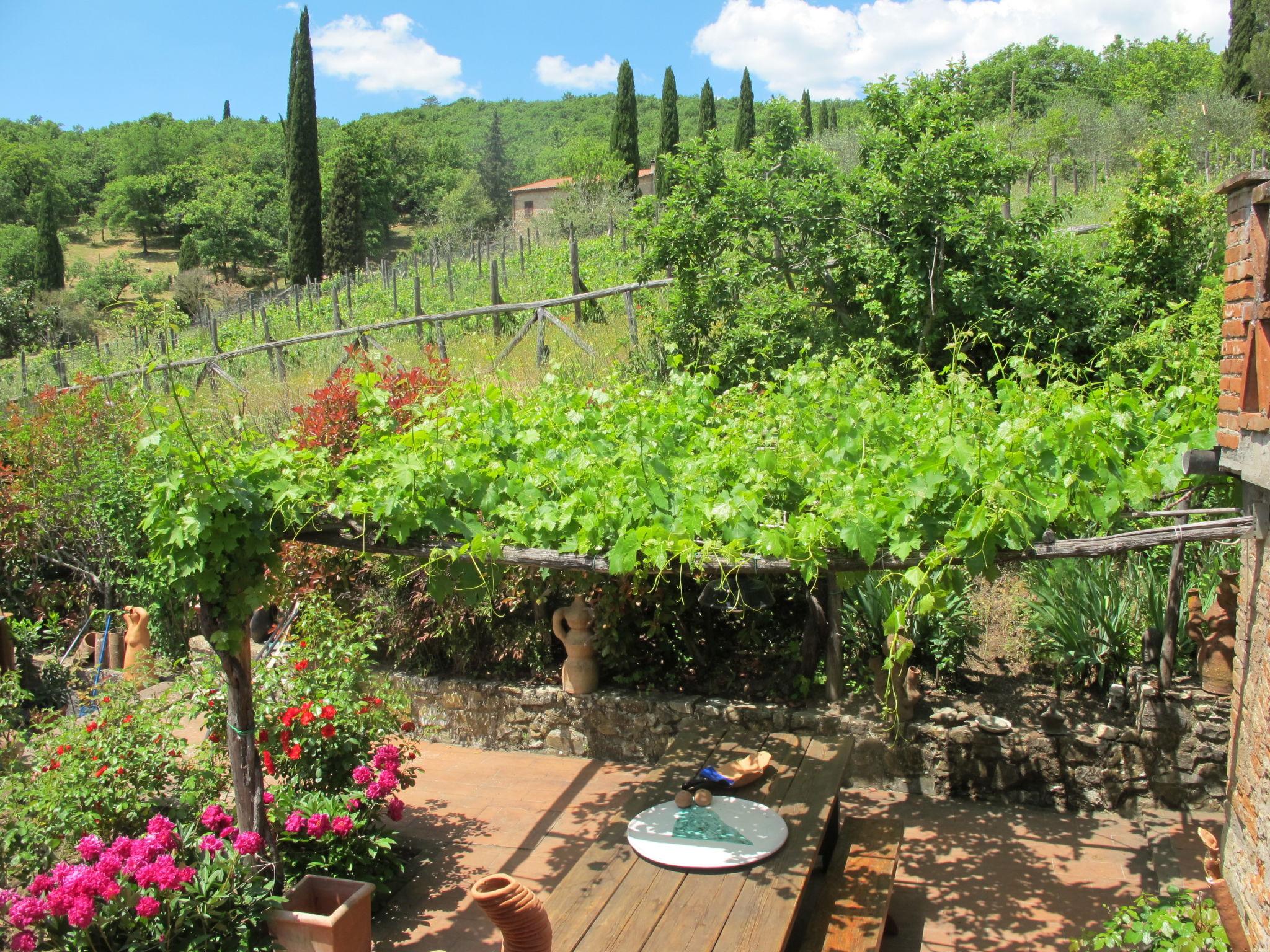 Foto 2 - Appartamento con 2 camere da letto a Bucine con piscina privata e giardino