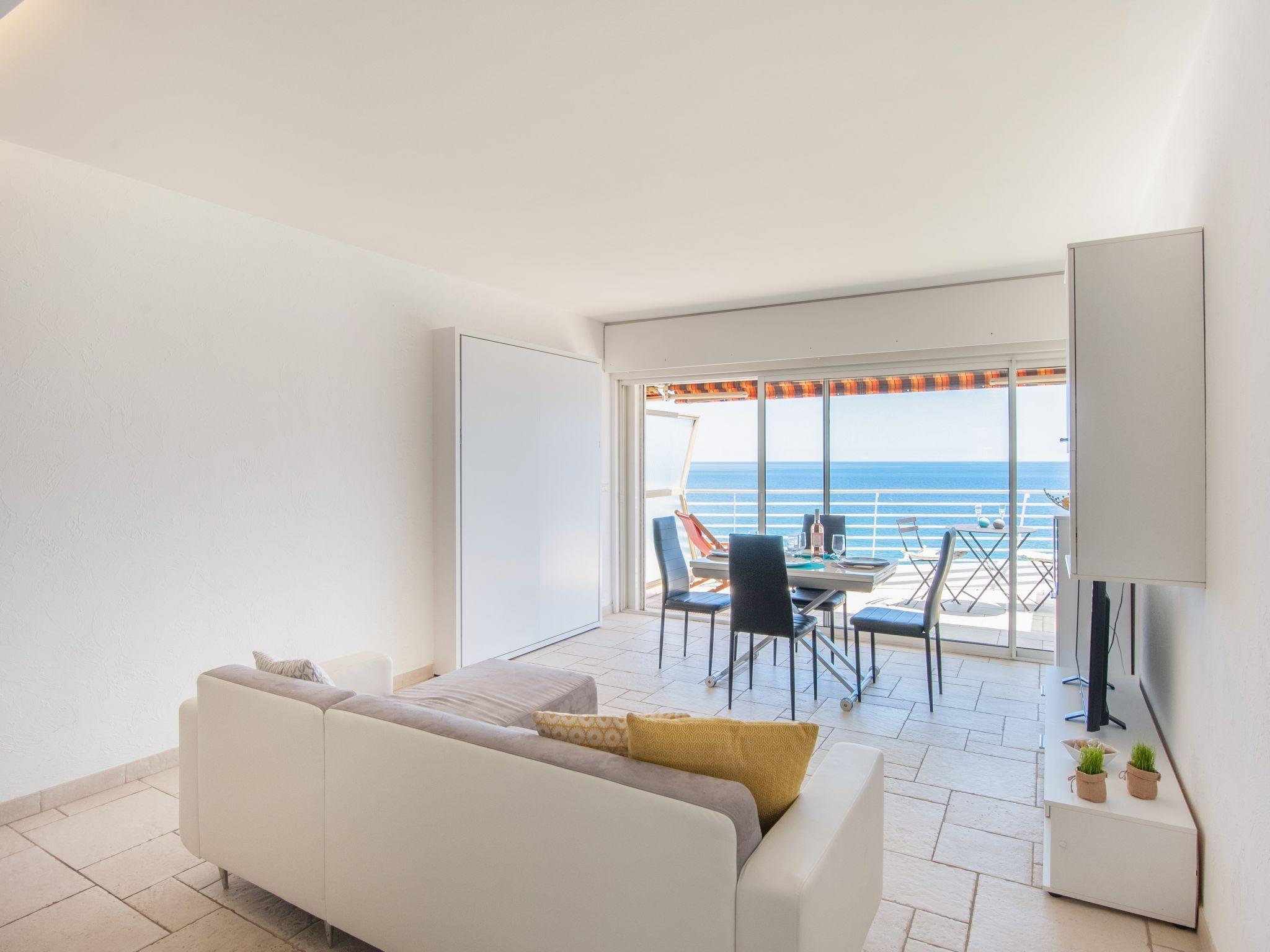 Foto 7 - Appartamento con 1 camera da letto a Cagnes-sur-Mer con terrazza