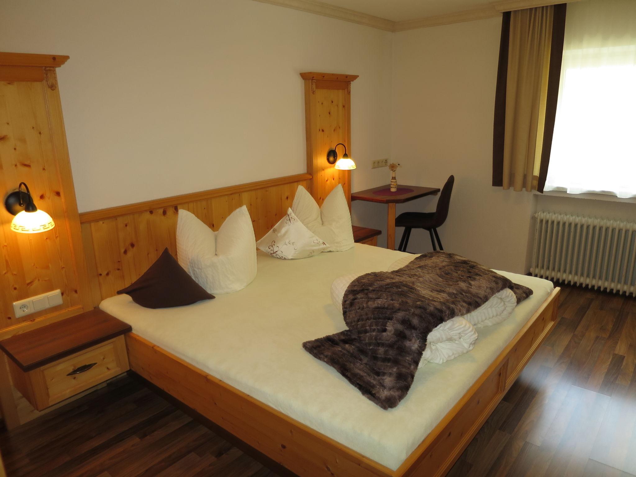 Foto 3 - Appartamento con 2 camere da letto a See con sauna e vista sulle montagne