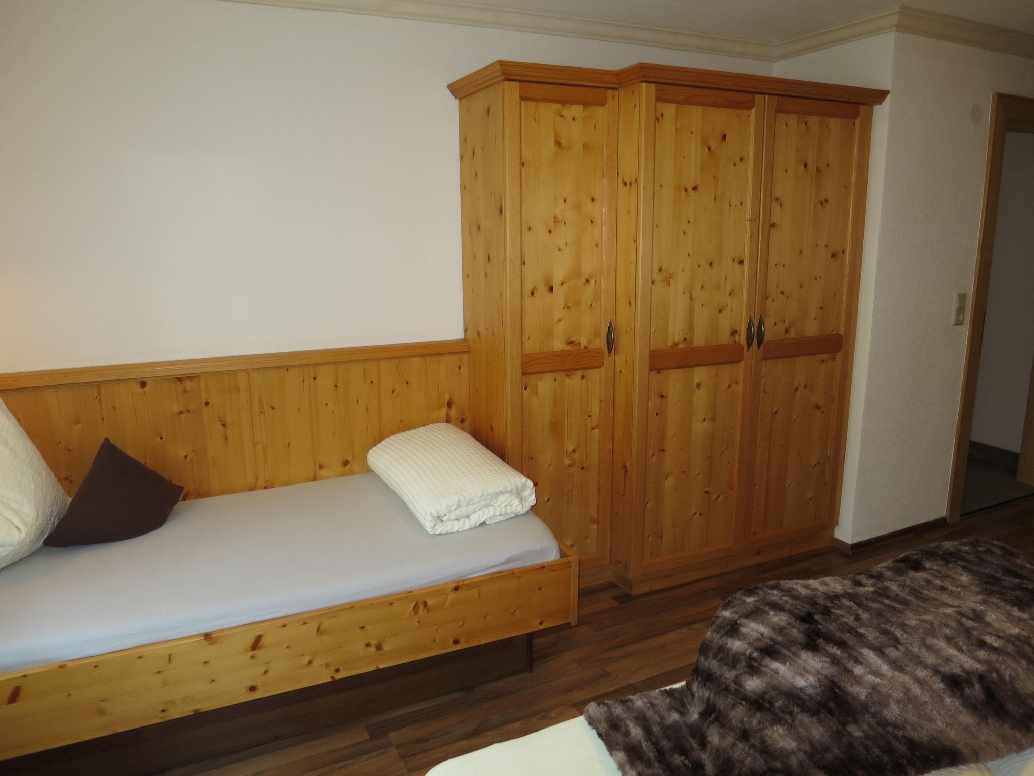 Photo 18 - 2 bedroom Apartment in See with sauna and mountain view