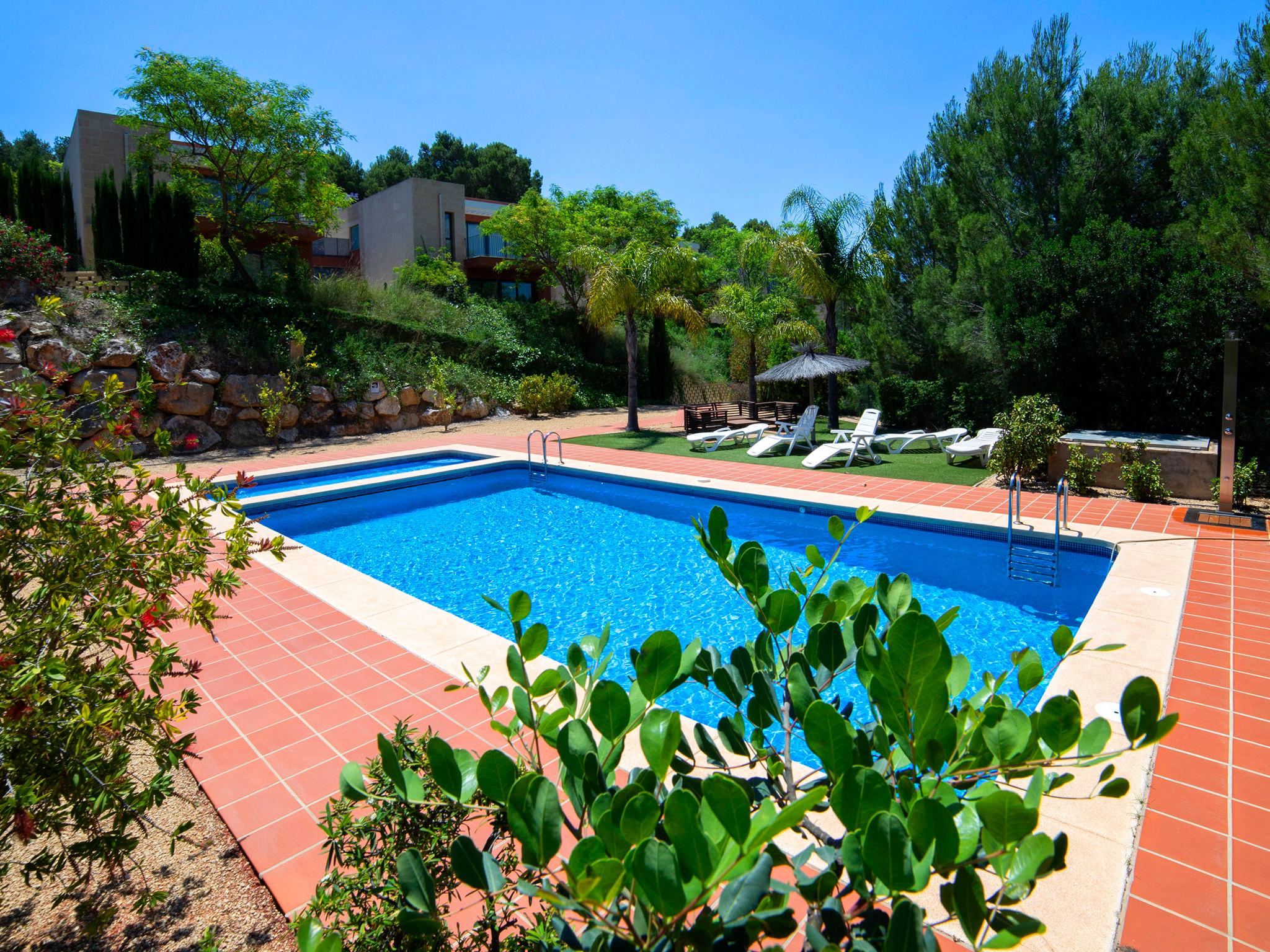 Foto 1 - Casa con 3 camere da letto a Altea con piscina e giardino