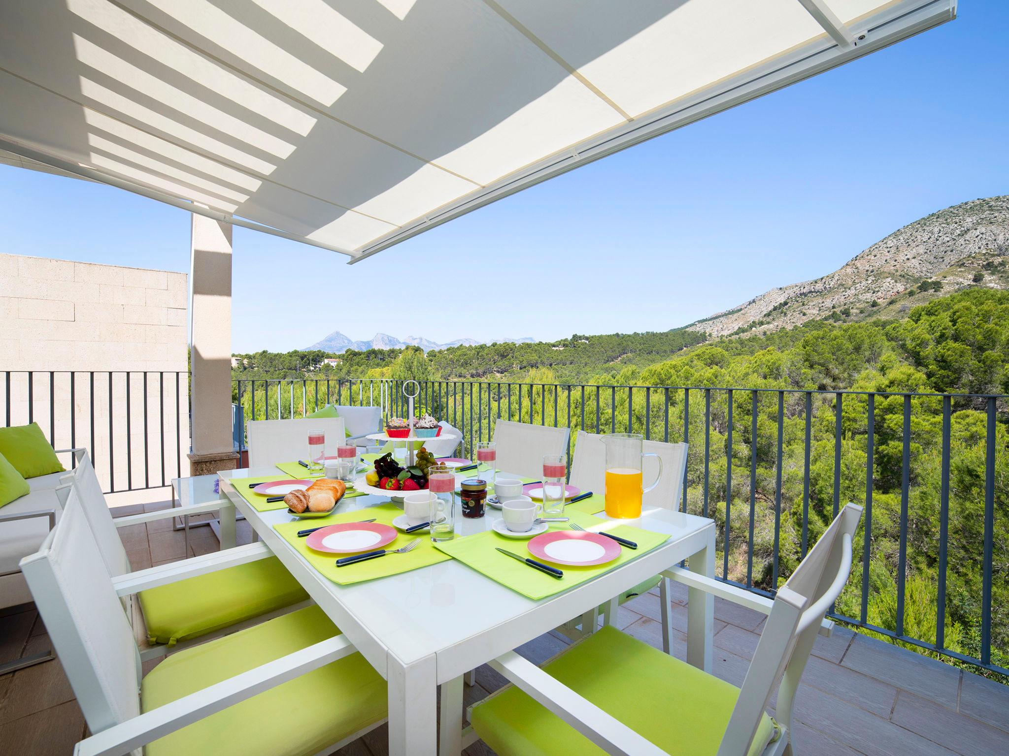 Photo 2 - Maison de 3 chambres à Altea avec piscine et vues à la mer