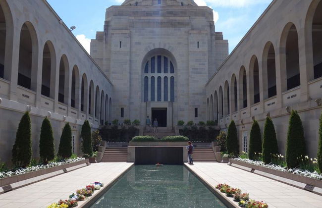 Canberra Private Half Day Tour - Photo 3