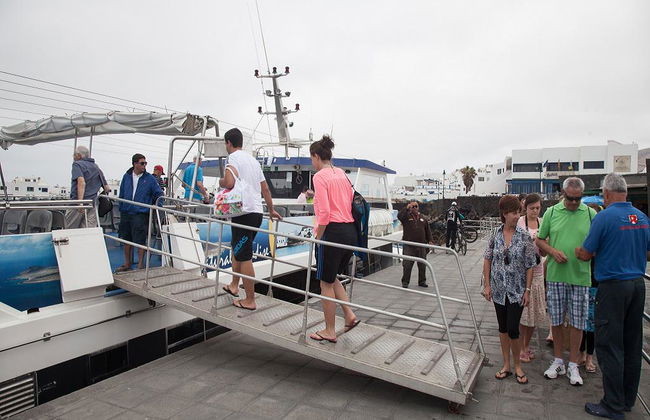 La Graciosa Express - Traslados y billetes de ferri - Foto 2