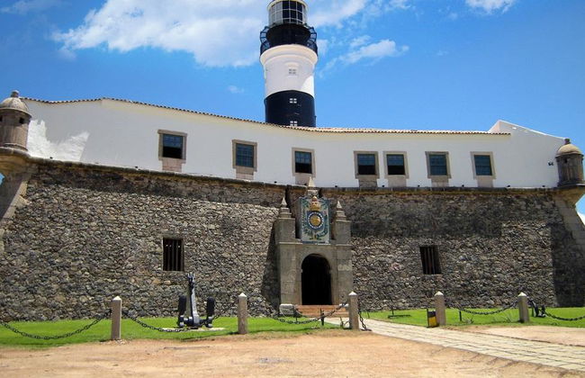 Visita histórica e panorâmica da cidade de Praia do Forte e Ilha dos Frades - Foto 3