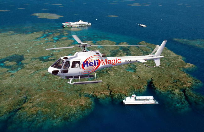 Reef Magic Great Barrier Reef Cruise - Foto 5